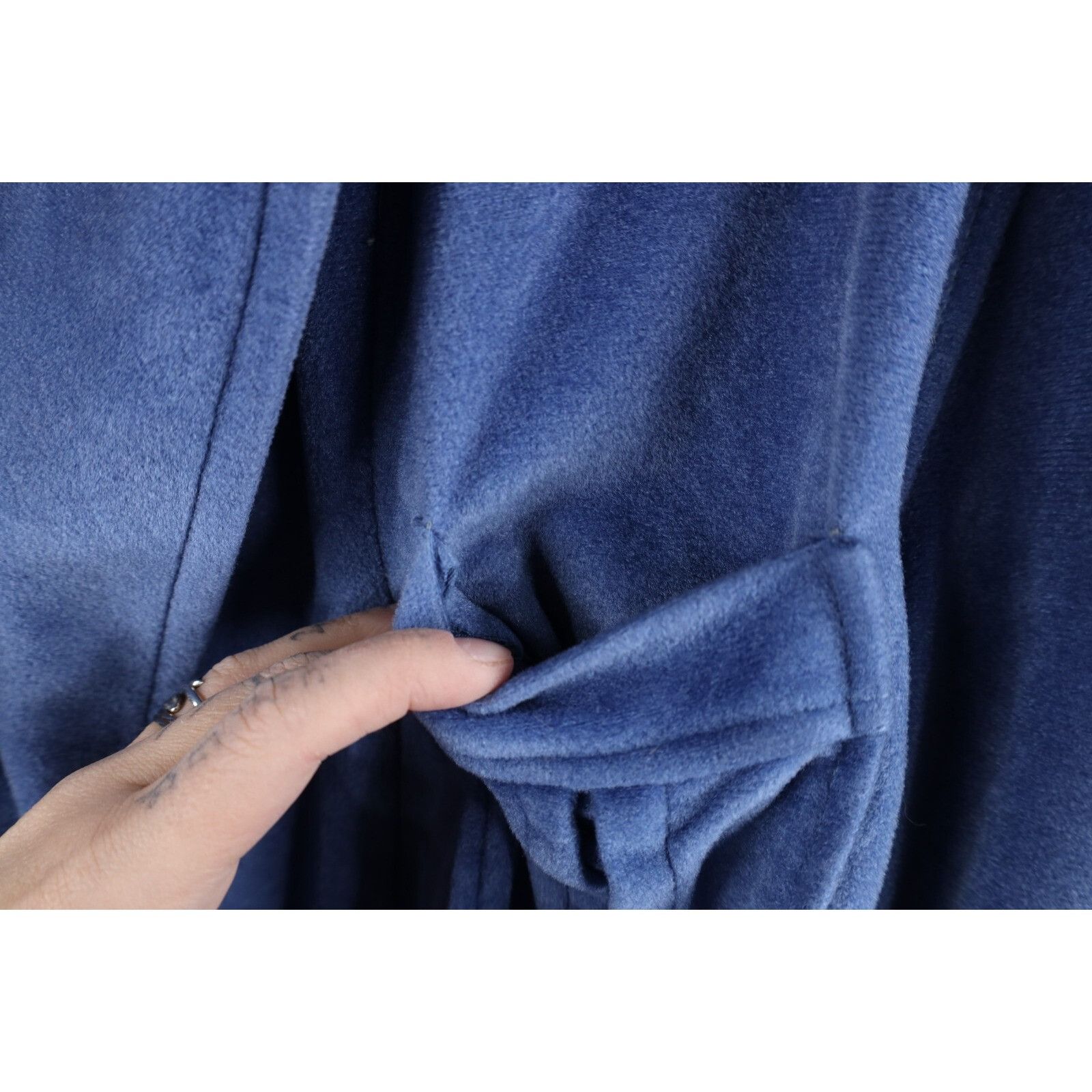 Vintage Vintage 50s Rockabilly Distressed Belted Velour Bath Robe Size US M / EU 48-50 / 2 - 5 Thumbnail