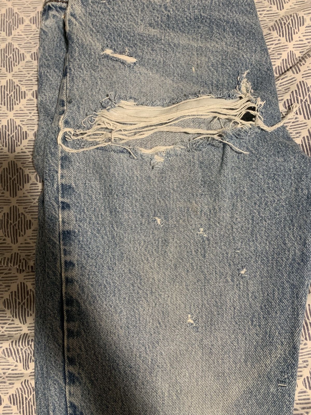 Levi's Vintage Levi’s distressed denim Size US 30 / EU 46 - 7 Thumbnail