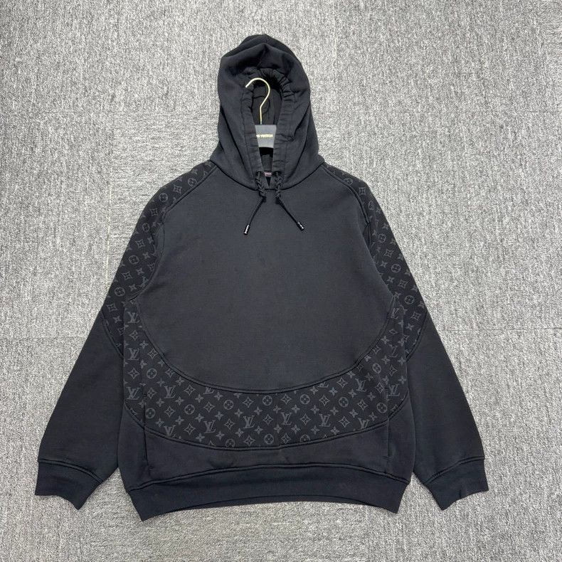Louis Vuitton Louis Vuitton Black Circumferential Cut Hoodie Size US XL / EU 56 / 4 - 1 Thumbnail
