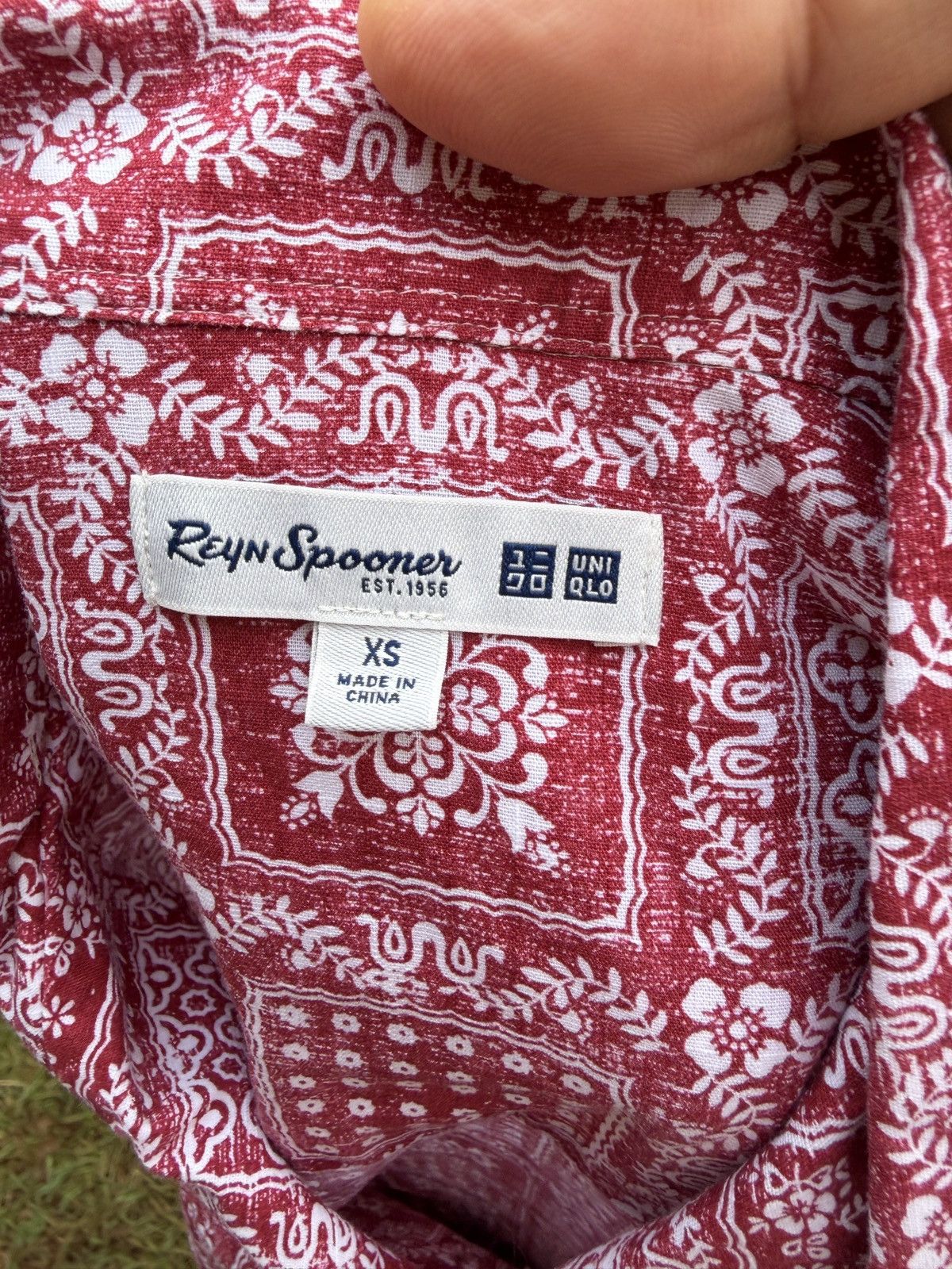 Reyn Spooner PreOwned Reyn Spooner X Uniqlo Hawaiian Print Red Men's XS Size US XS / EU 42 / 0 - 4 Thumbnail