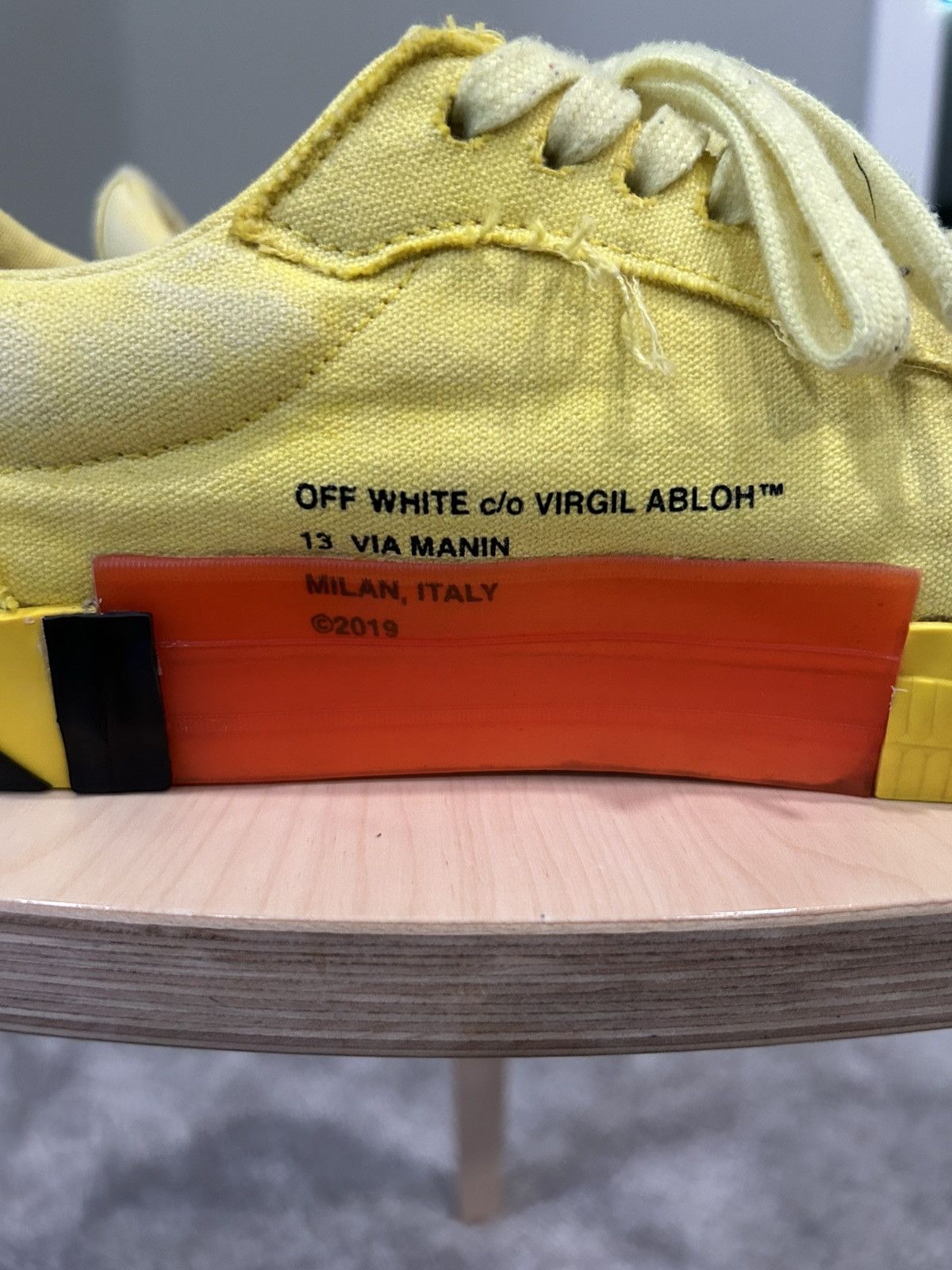 Off-White Off-White Vulc 'Yellow Red' Size US 12 / EU 45 - 7 Thumbnail