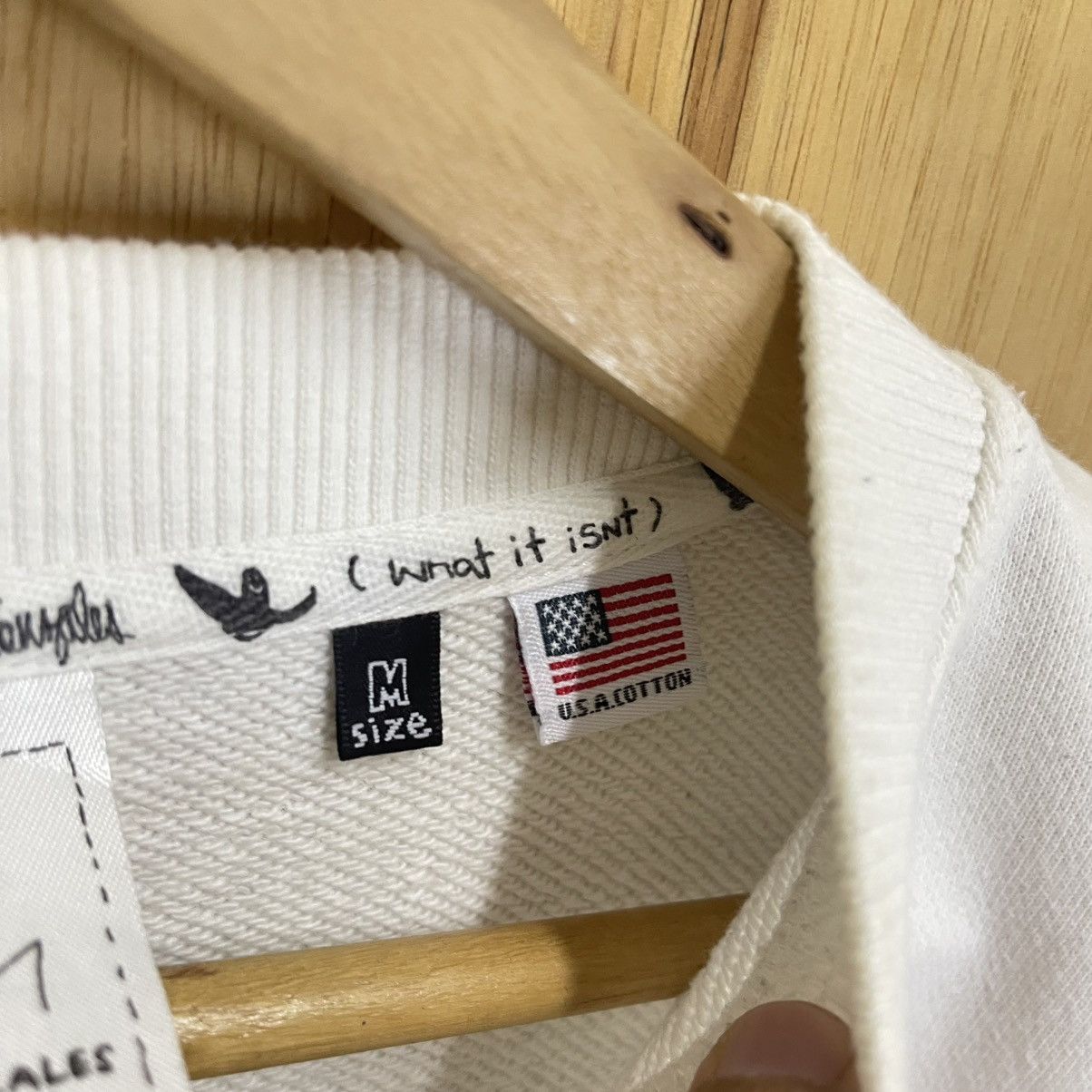 Japanese Brand Mark Gonzales Big Logo Crewneck Sweatshirt Size L Size US L / EU 52-54 / 3 - 11 Thumbnail