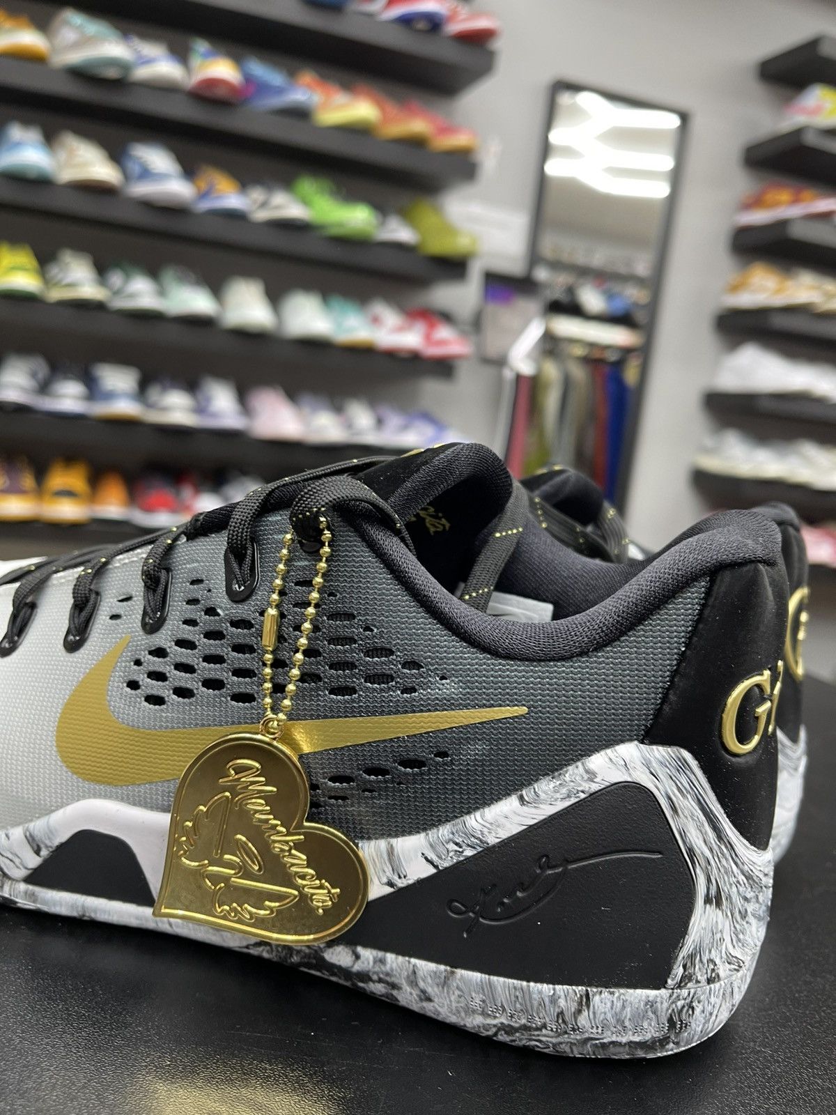 Nike Size 10 - Nike Kobe 9 EM Low Protro Mambacita “Gigi” Size US 10 / EU 43 - 5 Thumbnail