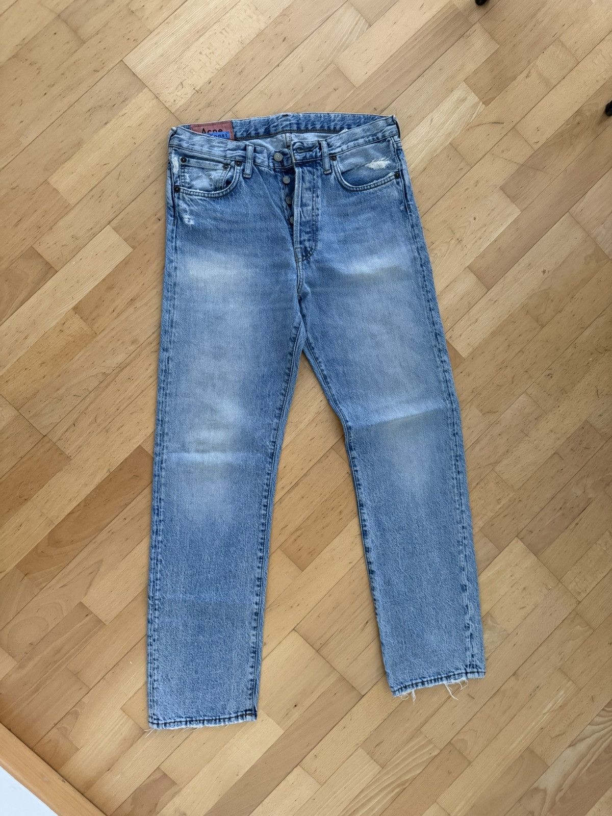Acne Studios Acne Studios distressed light wash jeans Size US 32 / EU 48 - 1 Thumbnail