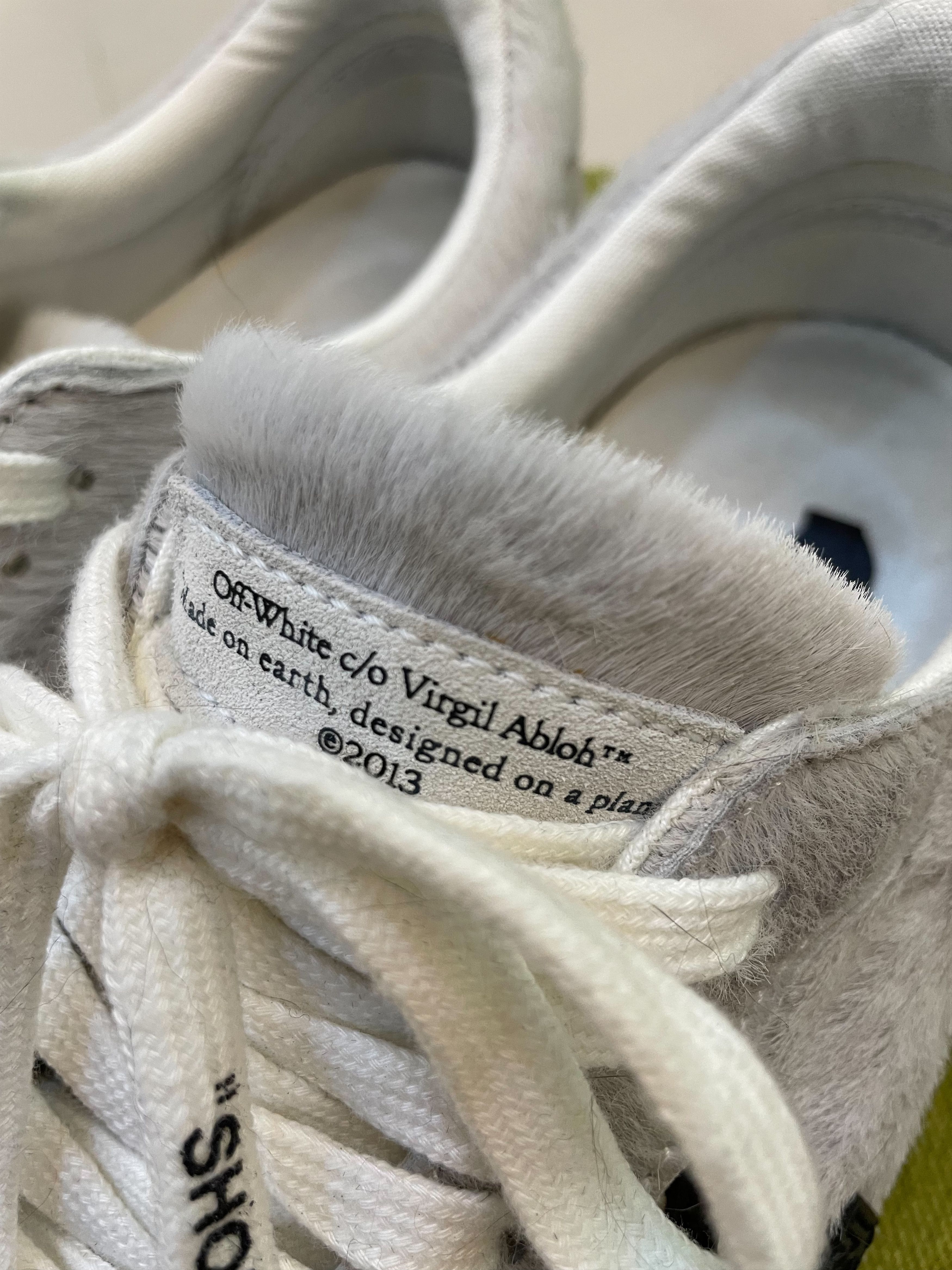 Off-White × Virgil Abloh Off-White Pony Vulcanized Low-top Sneakers Size US 8 / EU 41 - 3 Thumbnail