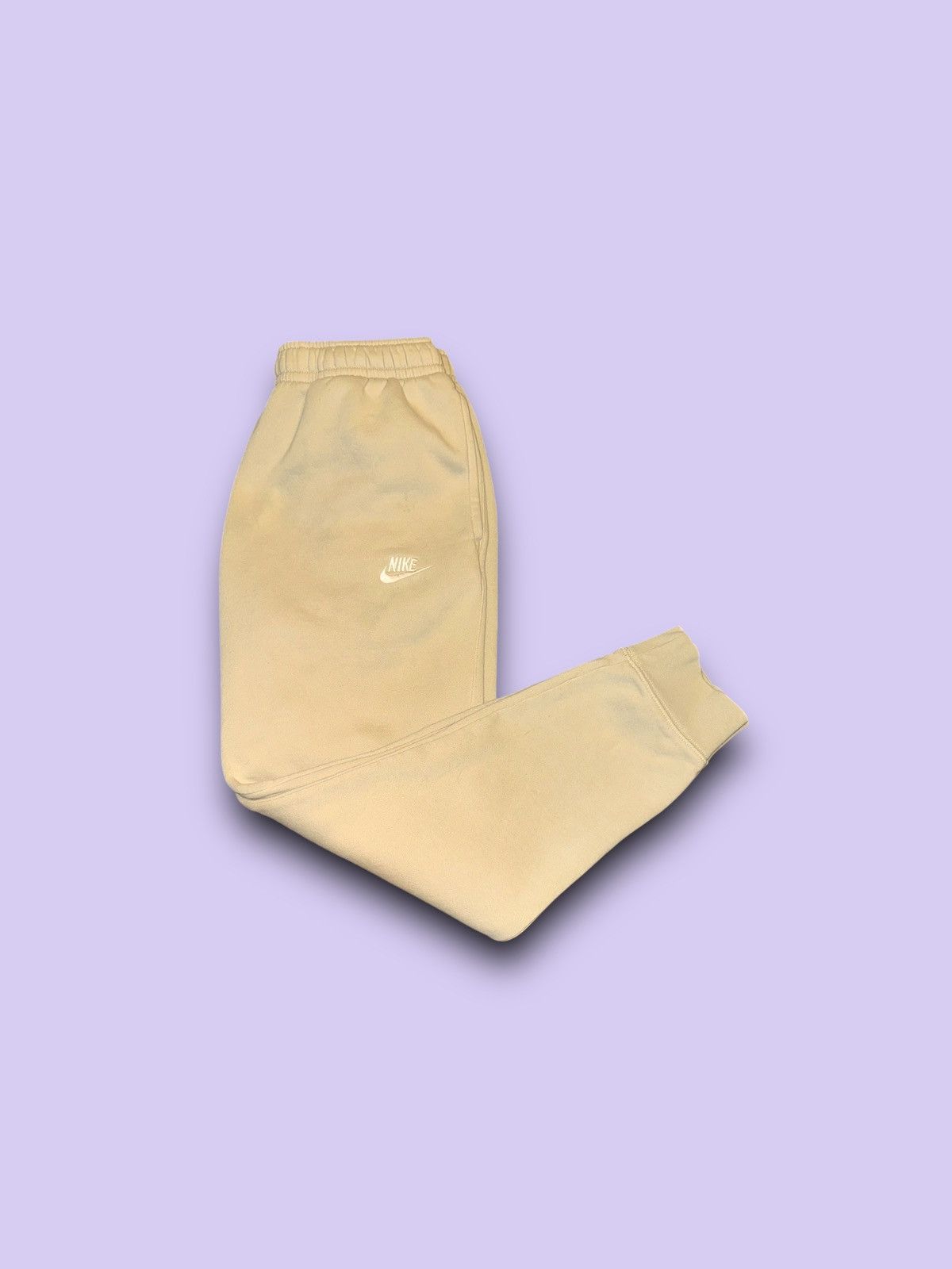 Nike Nike sportswear club fleece tapered sweatpants beige medium Size US 32 / EU 48 - 1 Thumbnail