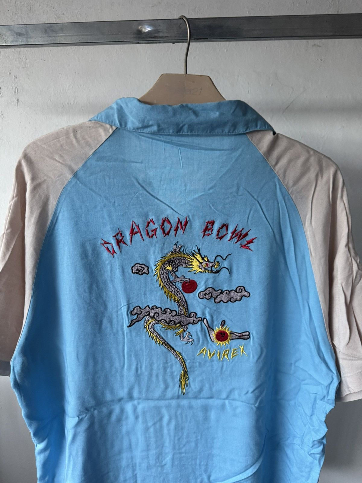 Avirex 90s Avirex Dragon Bowl Embroidery Logo Open collar Button up Size US M / EU 48-50 / 2 - 2 Thumbnail