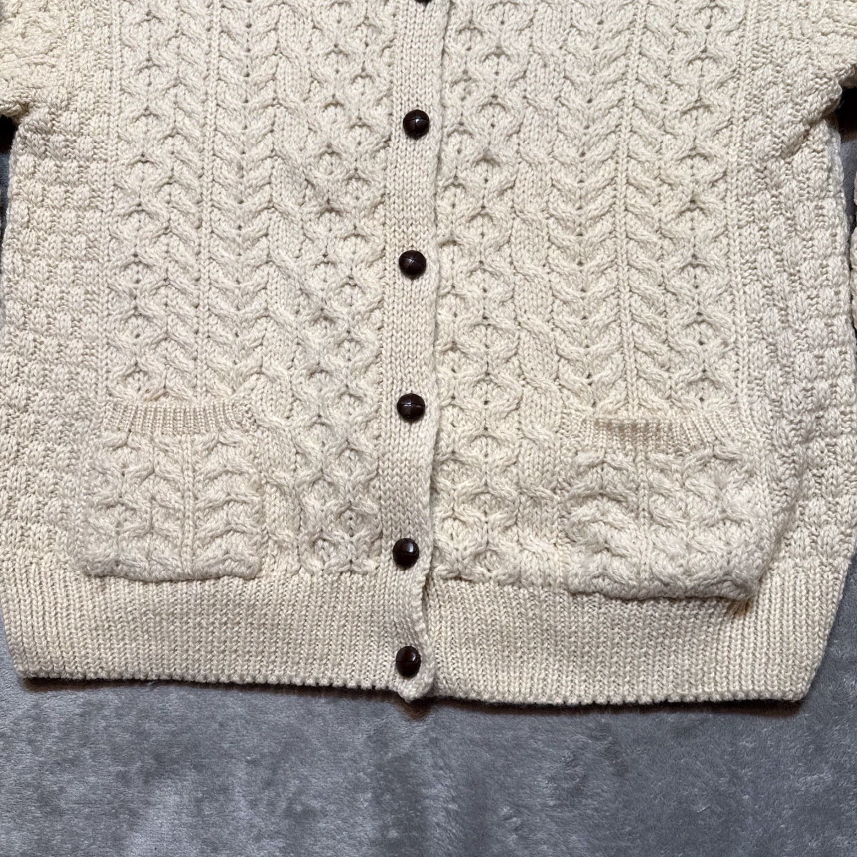 Vintage VINTAGE Claouknit Cardigan Wool Beige Cream Large Women's Cable-Knit High Neck Raglan Sleeve Size L / US 10 / IT 46 - 2 Thumbnail