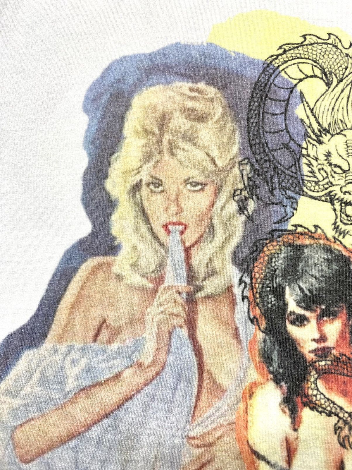 Band Tees Vintage Japanese Sexy Girls Smoke Dragon T Shirt Porn Star Size US XL / EU 56 / 4 - 8 Thumbnail