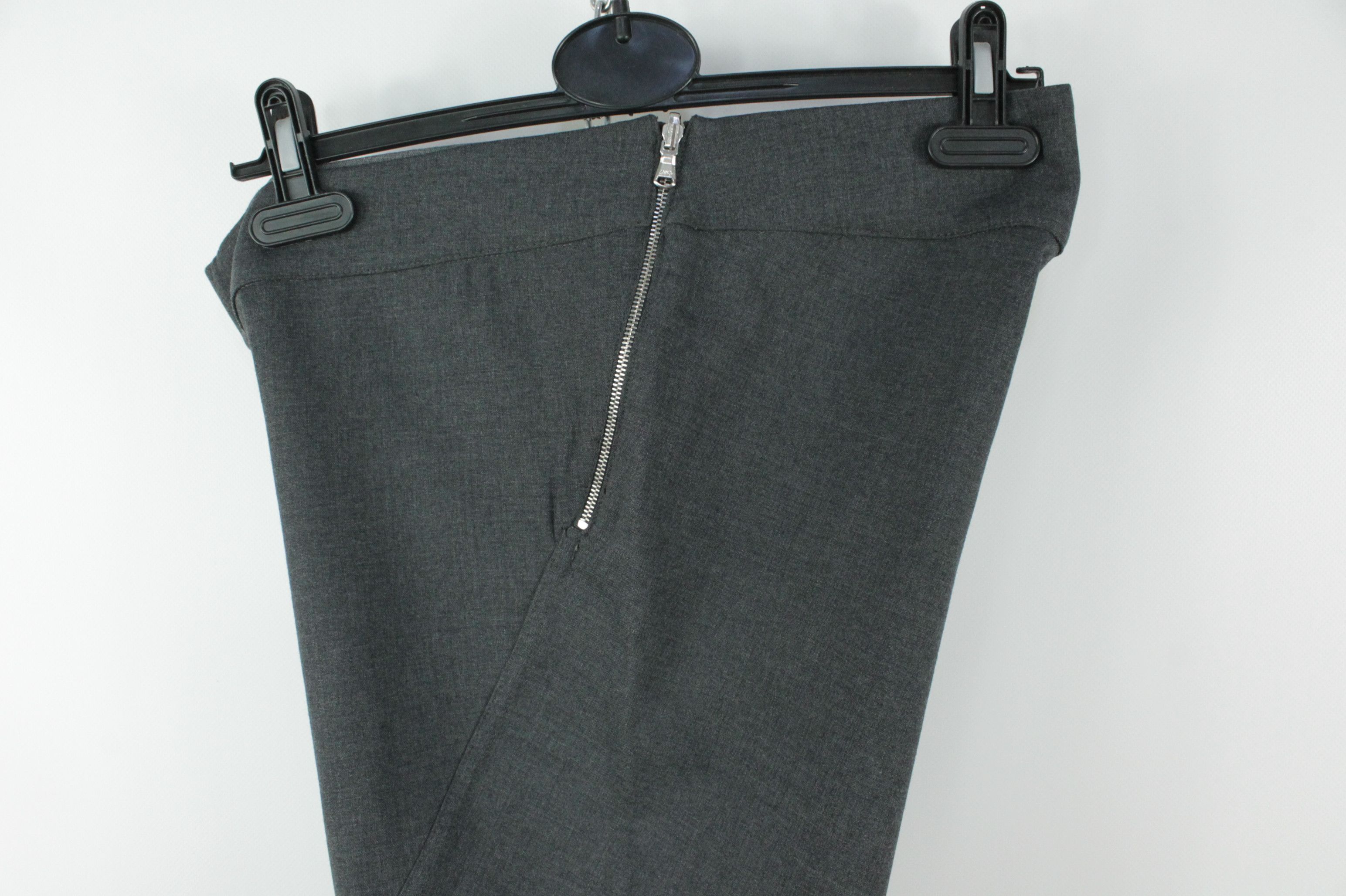 Brunello Cucinelli Gunex Brunello Cucinelli Reversible Wool Skinny Trousers Size 28" / US 6 / IT 42 - 6 Thumbnail