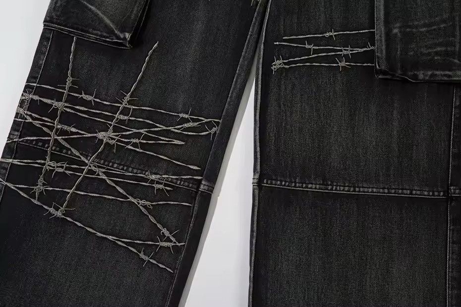 Designer × Jean × Vintage Y2K Vintage Streetwear Distressed Baggy Cargo Jeans Size US 33 - 15 Thumbnail