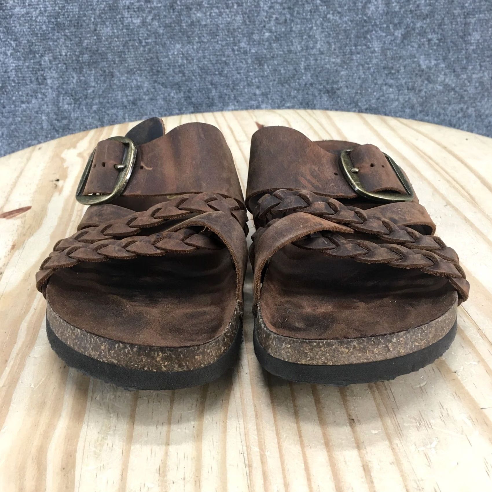 Vintage White Mountain Sandals Womens 11 M Healing Footbed Flip Flops Brown Leather Shoes Size US 11 / IT 41 - 6 Thumbnail