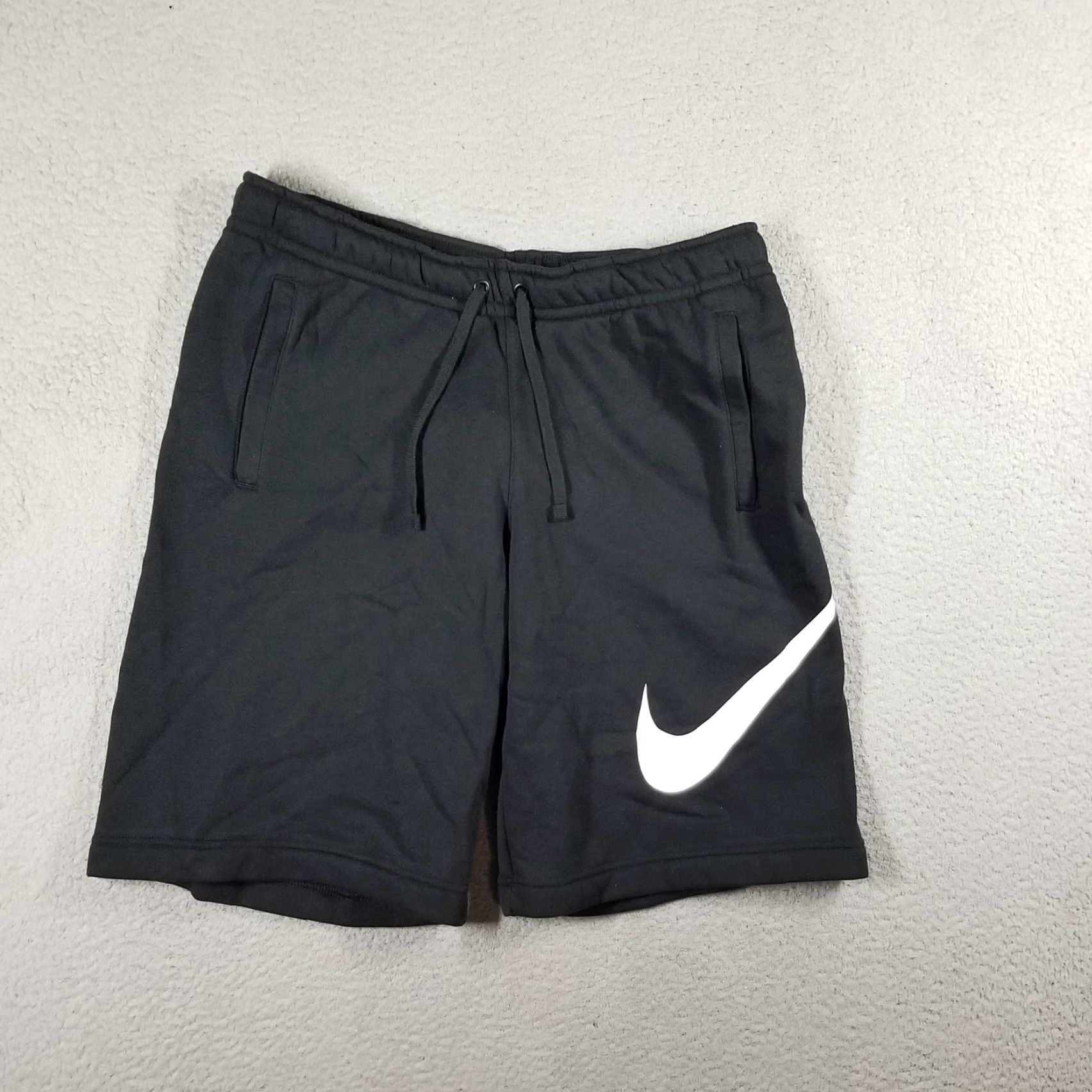 Nike Nike Sportswear Club Fleece Shorts Mens Medium Black 843520 010 New Size US 31 - 2 Thumbnail