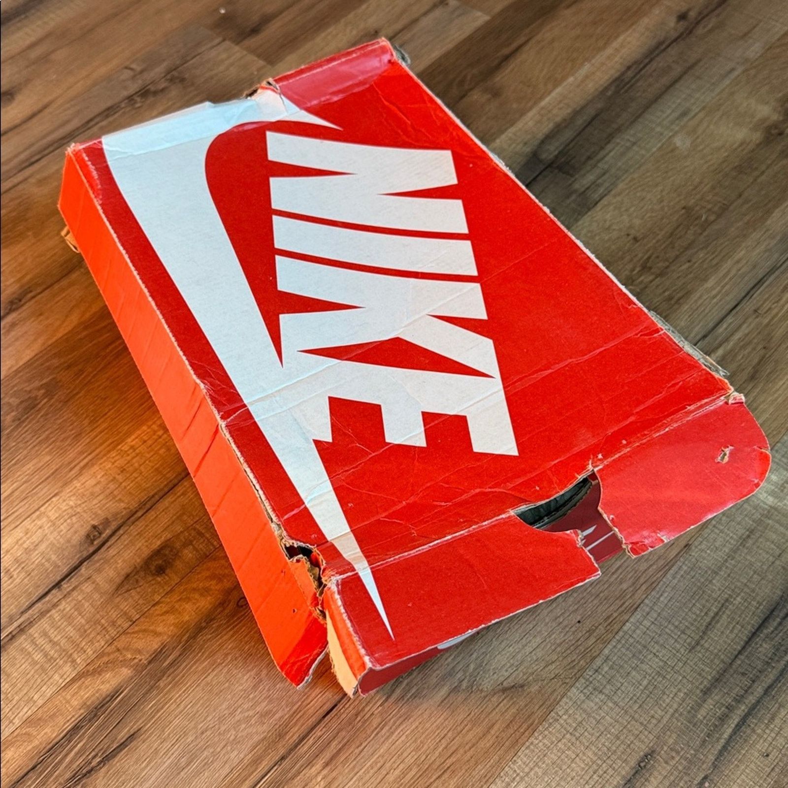 Nike 2016 Nike Air Max 90 Ultra 2.0 Flyknit 'Rough Olive Green' Size US 9 / EU 42 - 9 Thumbnail