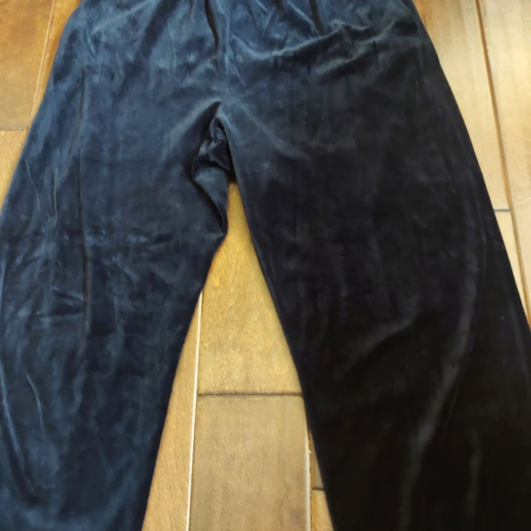 Liz Claiborne Liz Claiborne Women's Black Velvet Sweatpants M - Pants, Regular, Solid, Cotton Polyester, Casual Travel, Womens Size 32" / US 10 / IT 46 - 4 Thumbnail