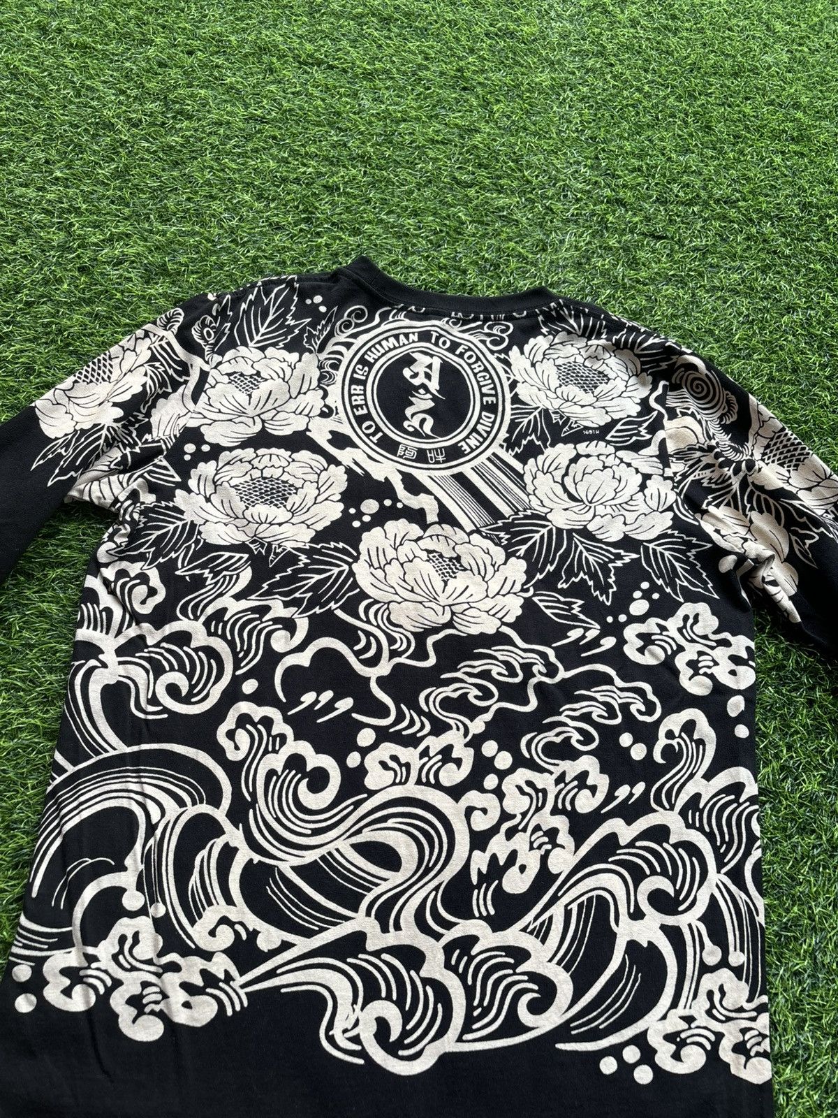 Karakuri Tamashii Japanese to err is human to forcive devine Sukajan Longsleve Size US L / EU 52-54 / 3 - 3 Thumbnail