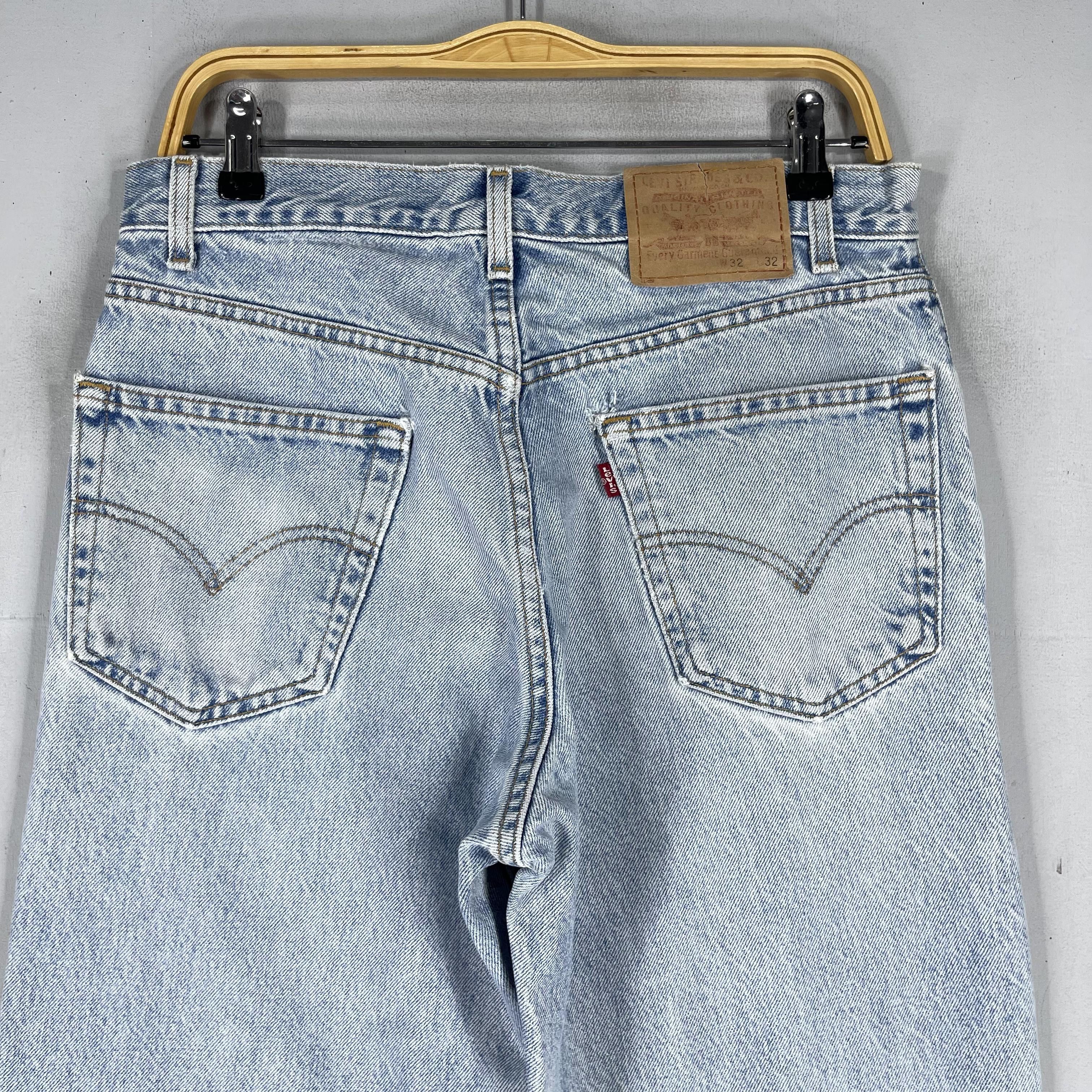 Levi's × Vintage Size 31 Vintage Levis 559 Distressed Light Wash Jeans Size US 31 - 8 Thumbnail