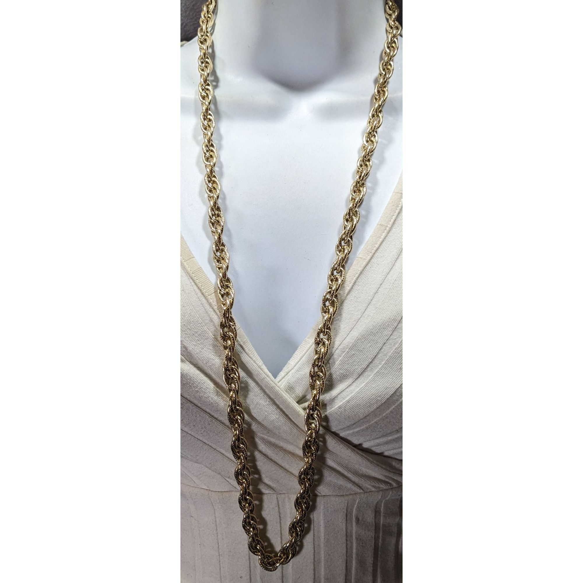 Other Casual Textured Gold Tone Chain Necklace Size ONE SIZE - 3 Thumbnail