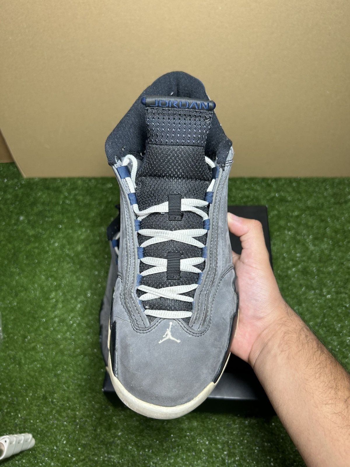 Jordan Brand Jordan 14 Wolf Grey Size US 10 / EU 43 - 5 Thumbnail