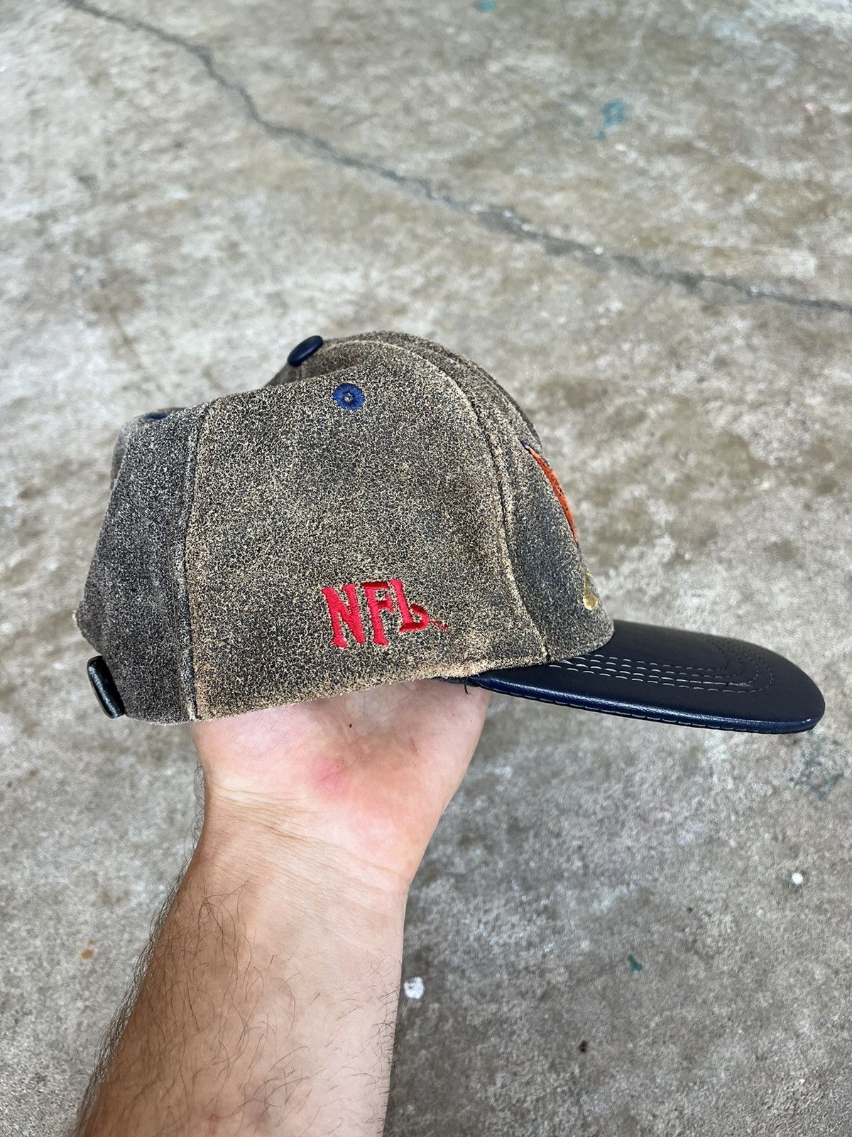 Genuine Leather × NFL NFL Denver Broncos Leather SnapBack Size ONE SIZE - 2 Thumbnail