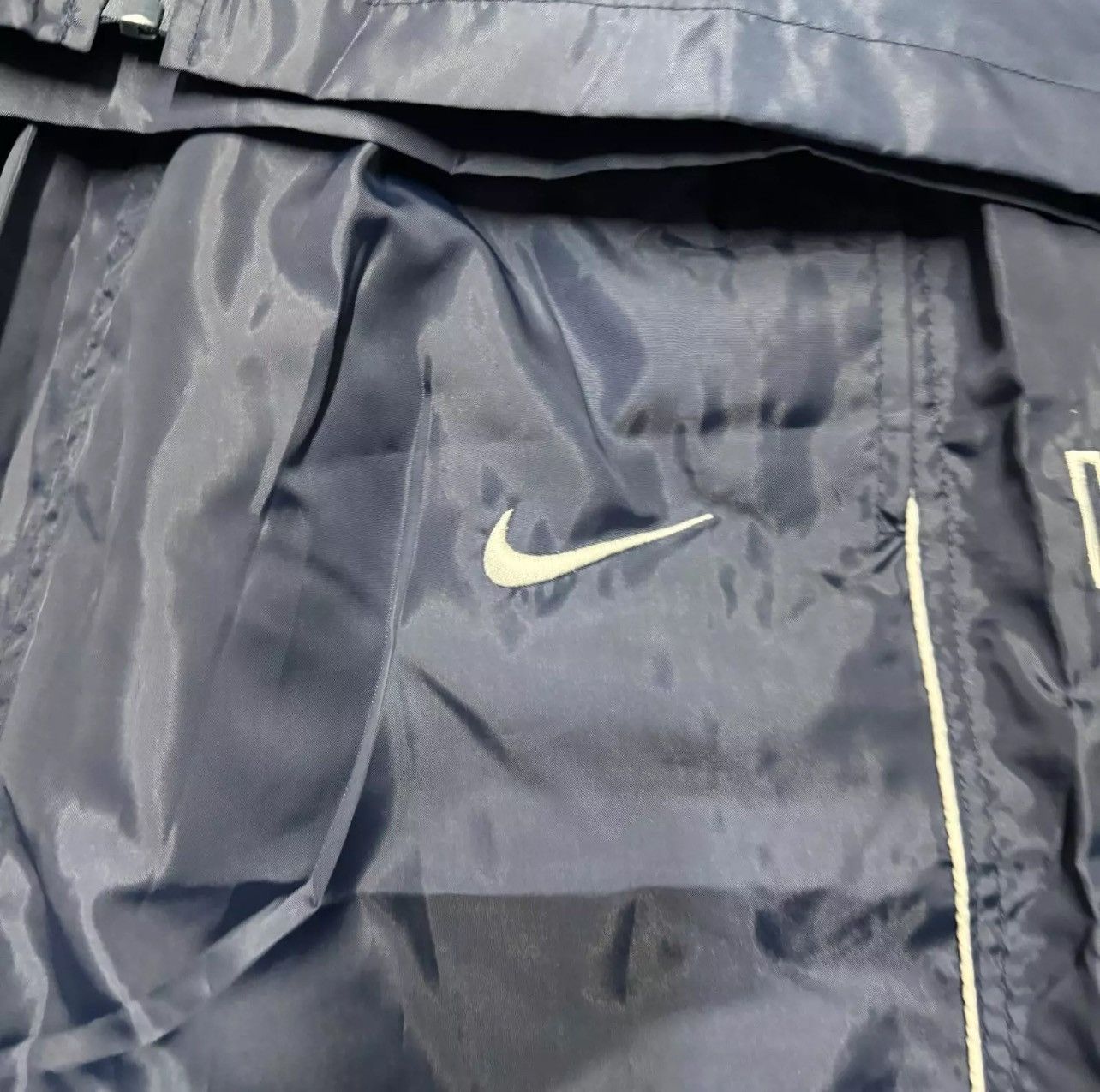 Nike Vintage 90s Nike Tracksuit Mens M Embroidered Logo Navy NWT Size US M / EU 48-50 / 2 - 5 Thumbnail