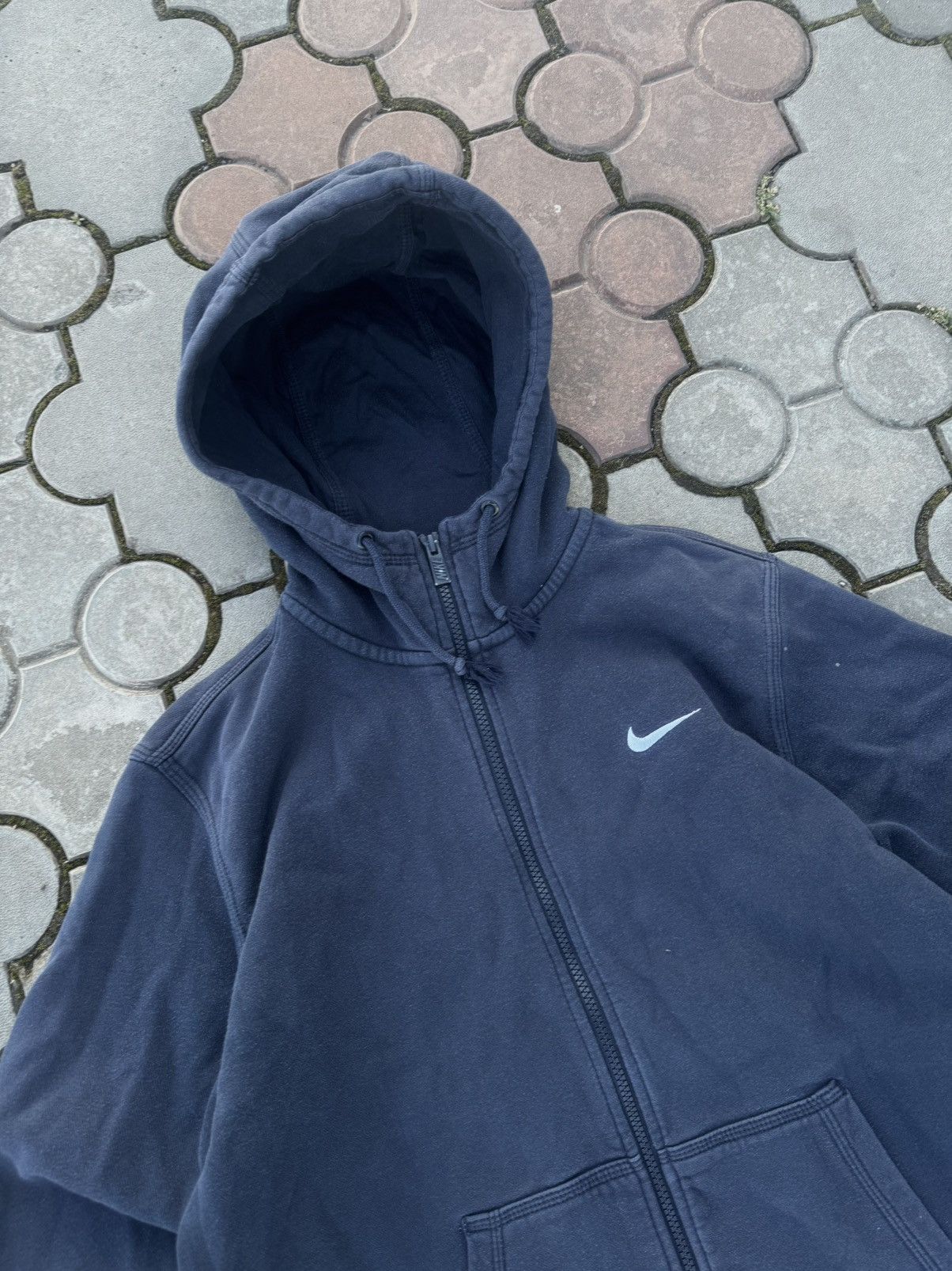 Nike × Vintage Vintage Nike Mini Swoosh Faded Zip Hoodie Y2K USA Size US M / EU 48-50 / 2 - 3 Thumbnail