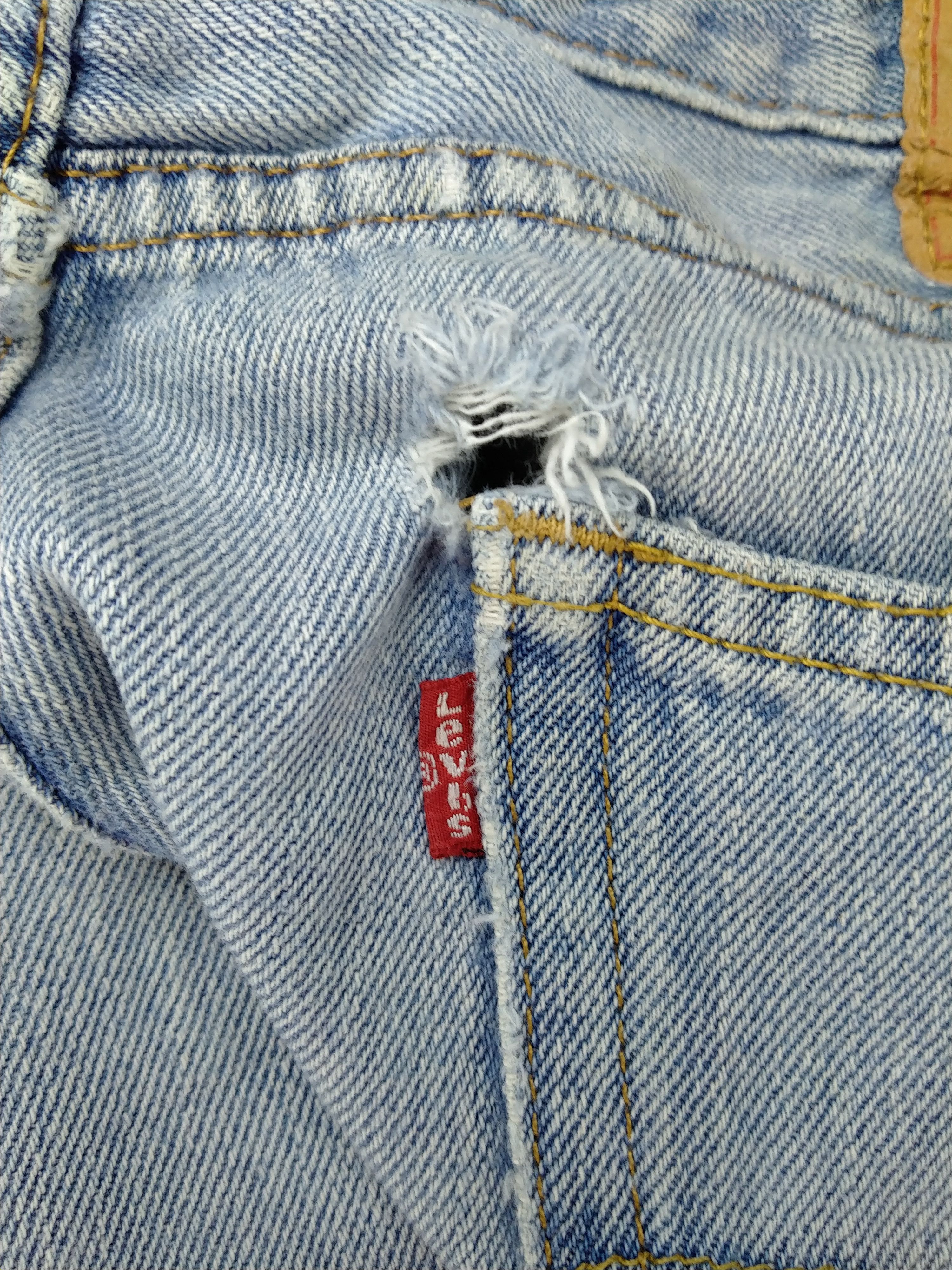 Japanese Brand Light Wash Vintage Levi's 505 35 x 31.5 Denim -JN349 Size US 34 / EU 50 - 13 Thumbnail
