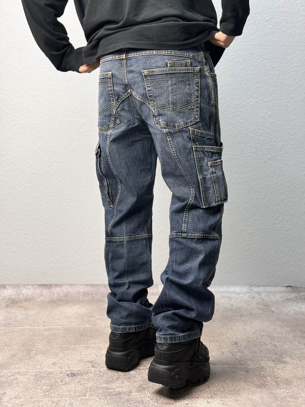 If Six Was Nine × Japanese Brand × Yohji Yamamoto VTG Yohji Yamamoto Junya Watanabe Style Bondage Cargo Pants Size US 32 / EU 48 - 11 Thumbnail