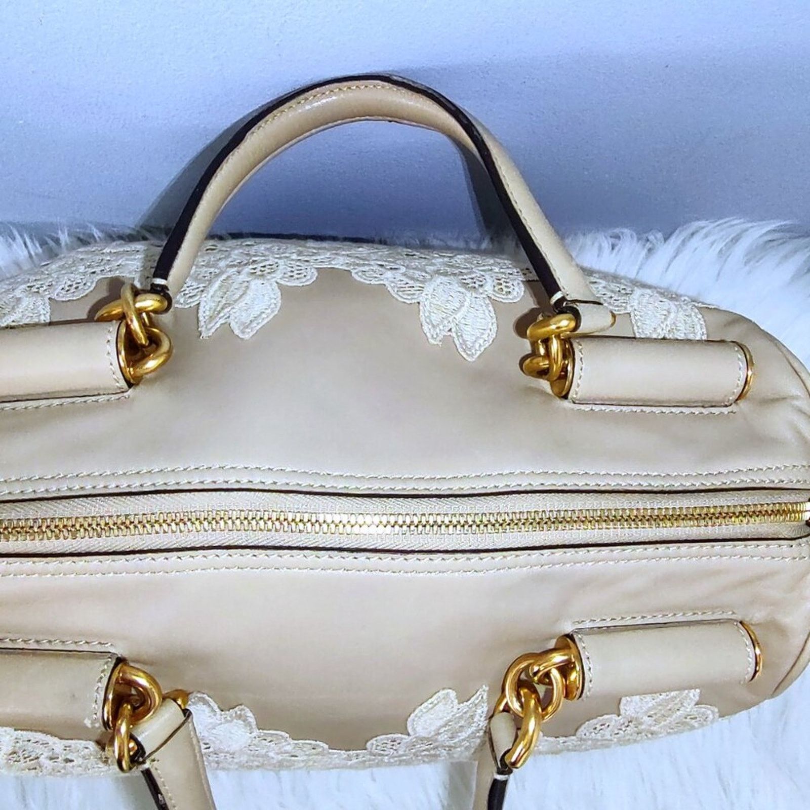 Dolce & Gabbana Dolce & Gabbana leather/lace shoulder bag EUC Size ONE SIZE - 6 Thumbnail