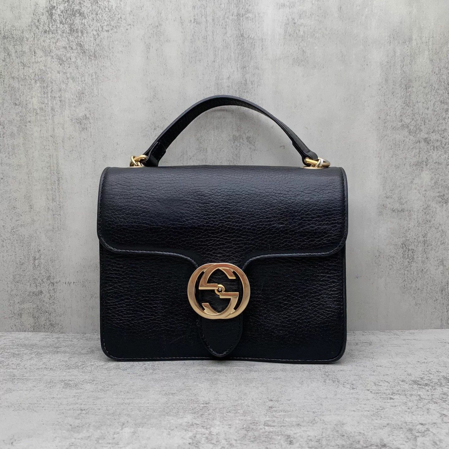 Gucci GUCCI Double G chain black messenger bag 9/10 Size ONE SIZE - 2 Thumbnail