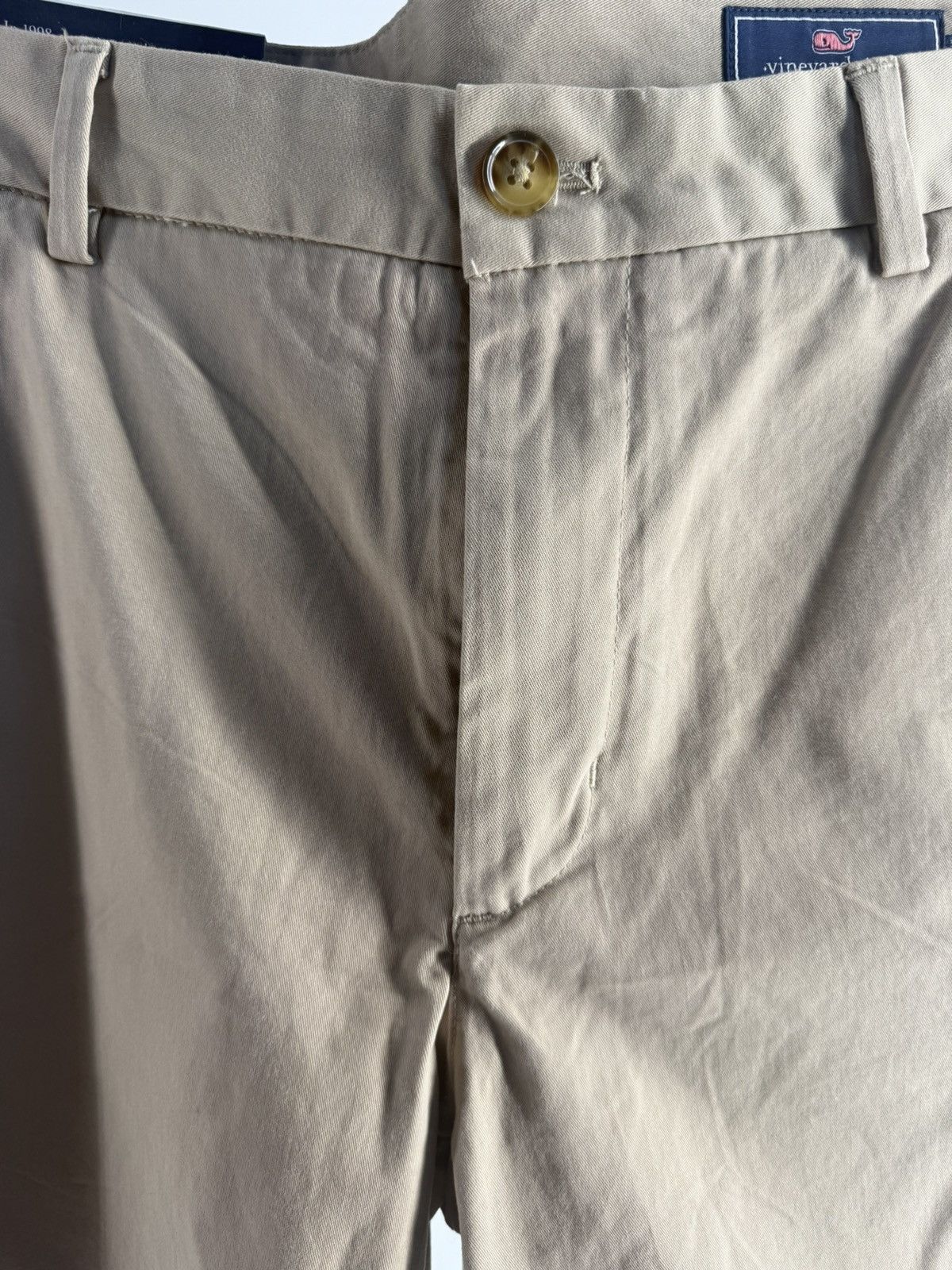Vineyard Vines Vineyard Vines Khaki 9” Breaker Shorts Men’s Size 30 Size US 30 / EU 46 - 3 Thumbnail