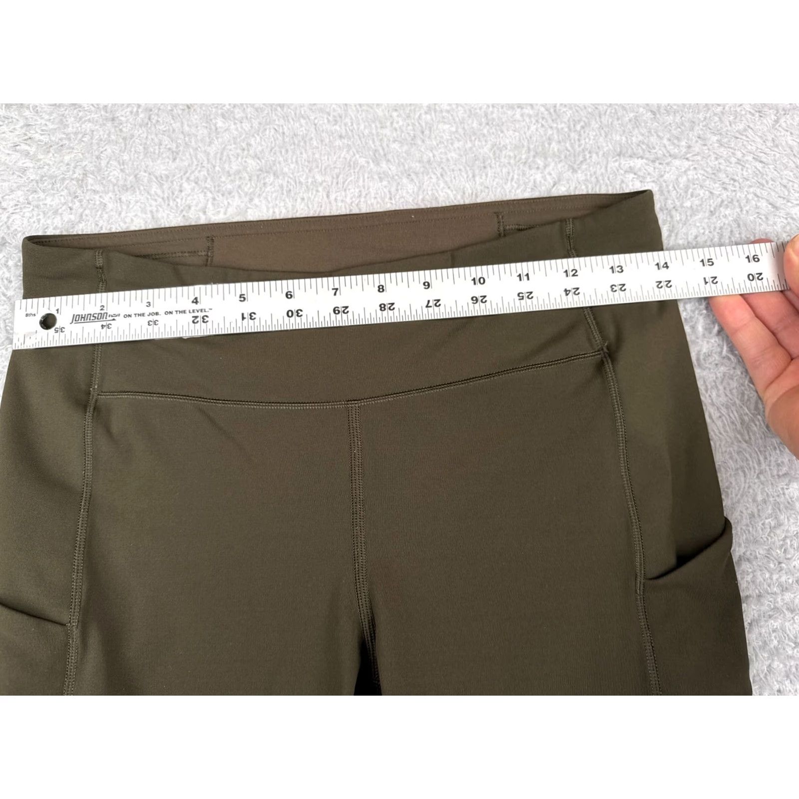 Lululemon Lululemon Pants Women 8 Green Breezy Dot Tight 25" Tapered Luxtreme W5AZOS Pants Women 8 Green Breezy Dot Tight 25" Tapered Luxtreme W5AZOS Size 30" / US 8 / IT 44 - 5 Thumbnail