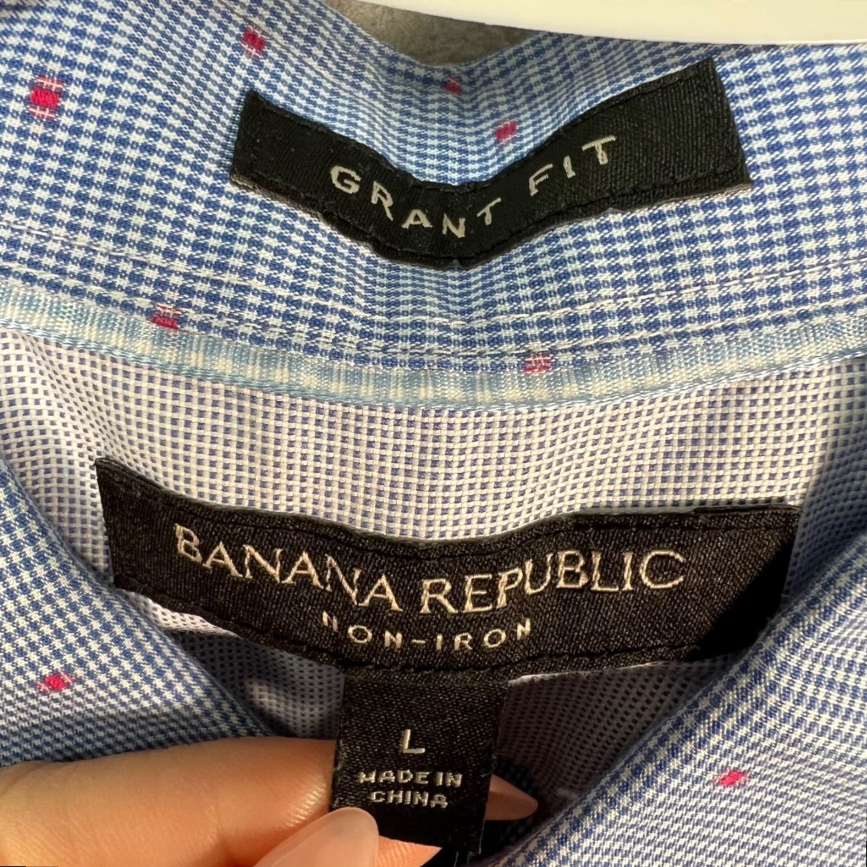 Banana Republic Banana Republic Mens Large Grant Fit Long-Sleeve Shirt Non-Iron Light Blue Dress Shirt Casual Business Slim Check Blue Button Cuff Mens Size US L / EU 52-54 / 3 - 3 Thumbnail
