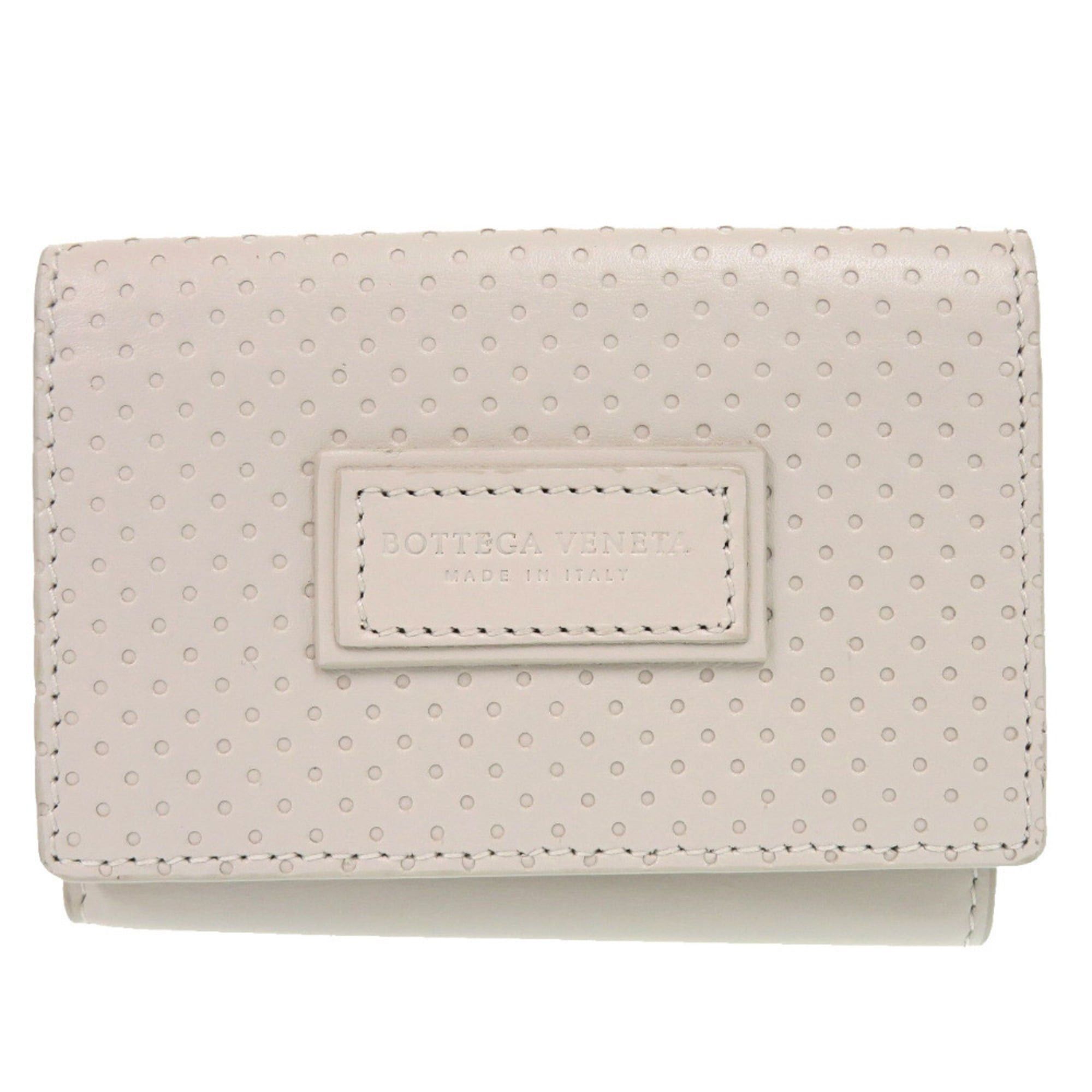 Bottega Veneta Like new Bottega Veneta Leggero Compact Wallet 515385 in calfskin BIANCO MIST ivory tri-fold wallet 2084 BOTTEGAVENETA Size ONE SIZE - 1 Thumbnail