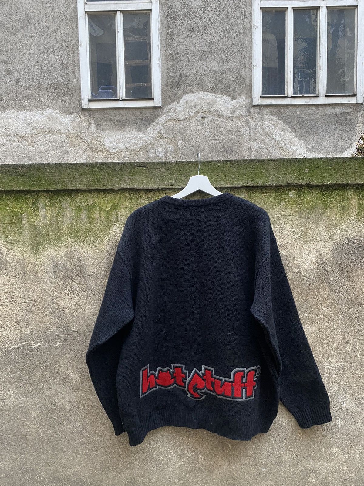 Cartoon Network × Vintage Vintage 2002 Hot Stuff Harvey Devil Embroidered Logo Sweater Size US XXL / EU 58 / 5 - 2 Thumbnail