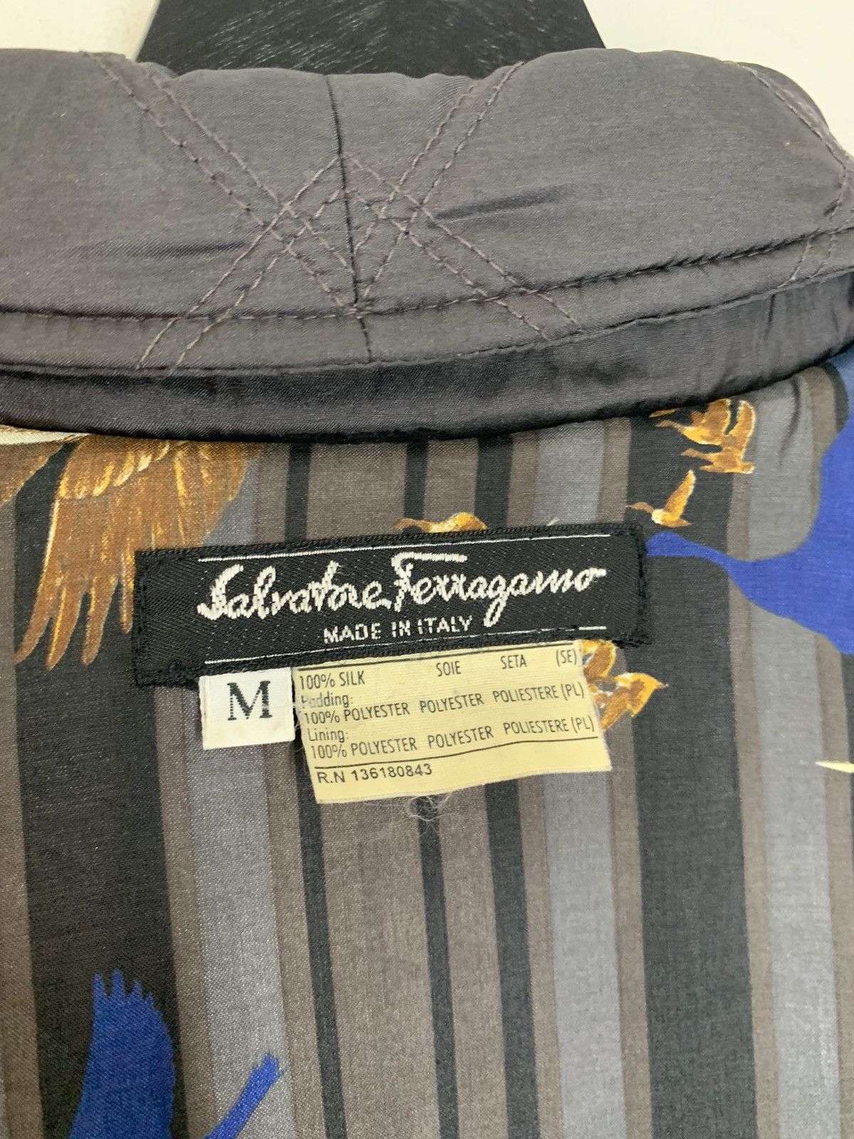 Salvatore Ferragamo Vintage Salvatore Ferragamo Quilted Jacket Size US M / EU 48-50 / 2 - 7 Thumbnail