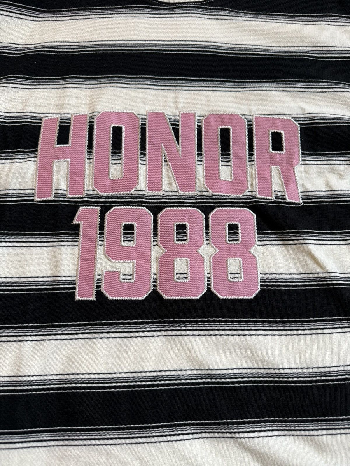 Honor the Gift Honor the gift tee size small Size US S / EU 44-46 / 1 - 4 Thumbnail