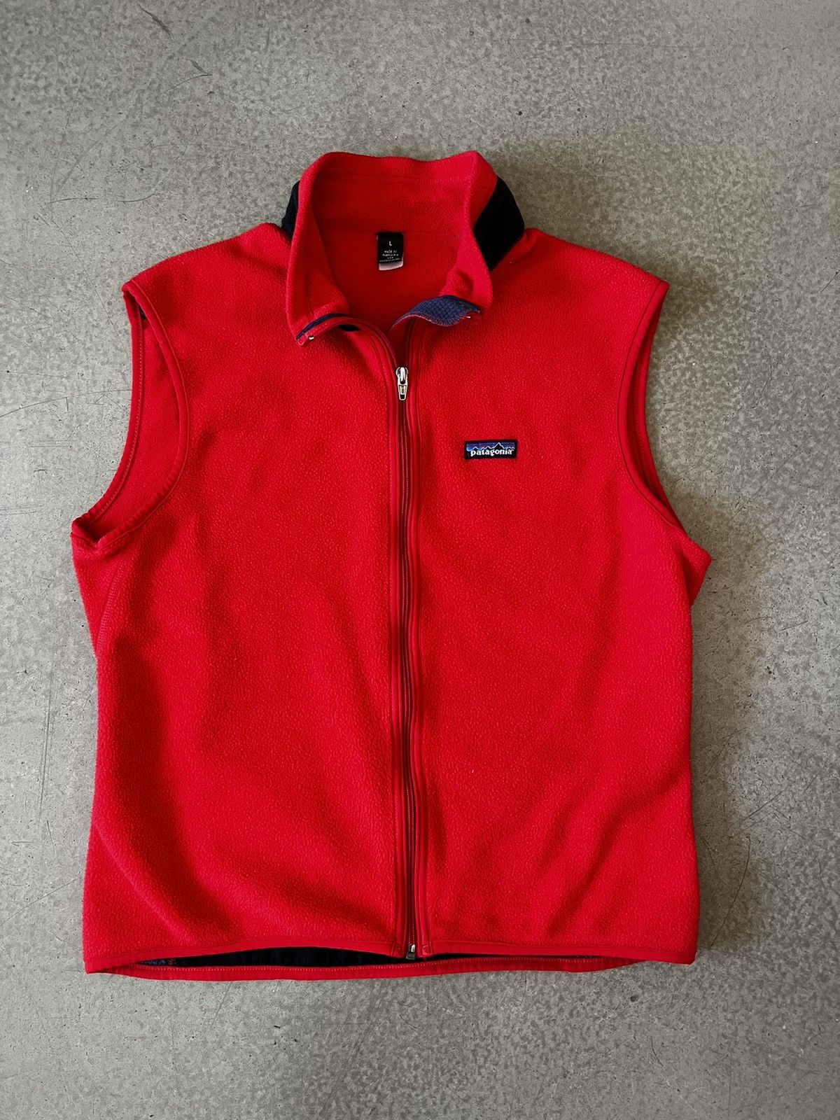 Patagonia Vintage Patagonia Fleece Vest - Red - Size L Size US L / EU 52-54 / 3 - 1 Thumbnail