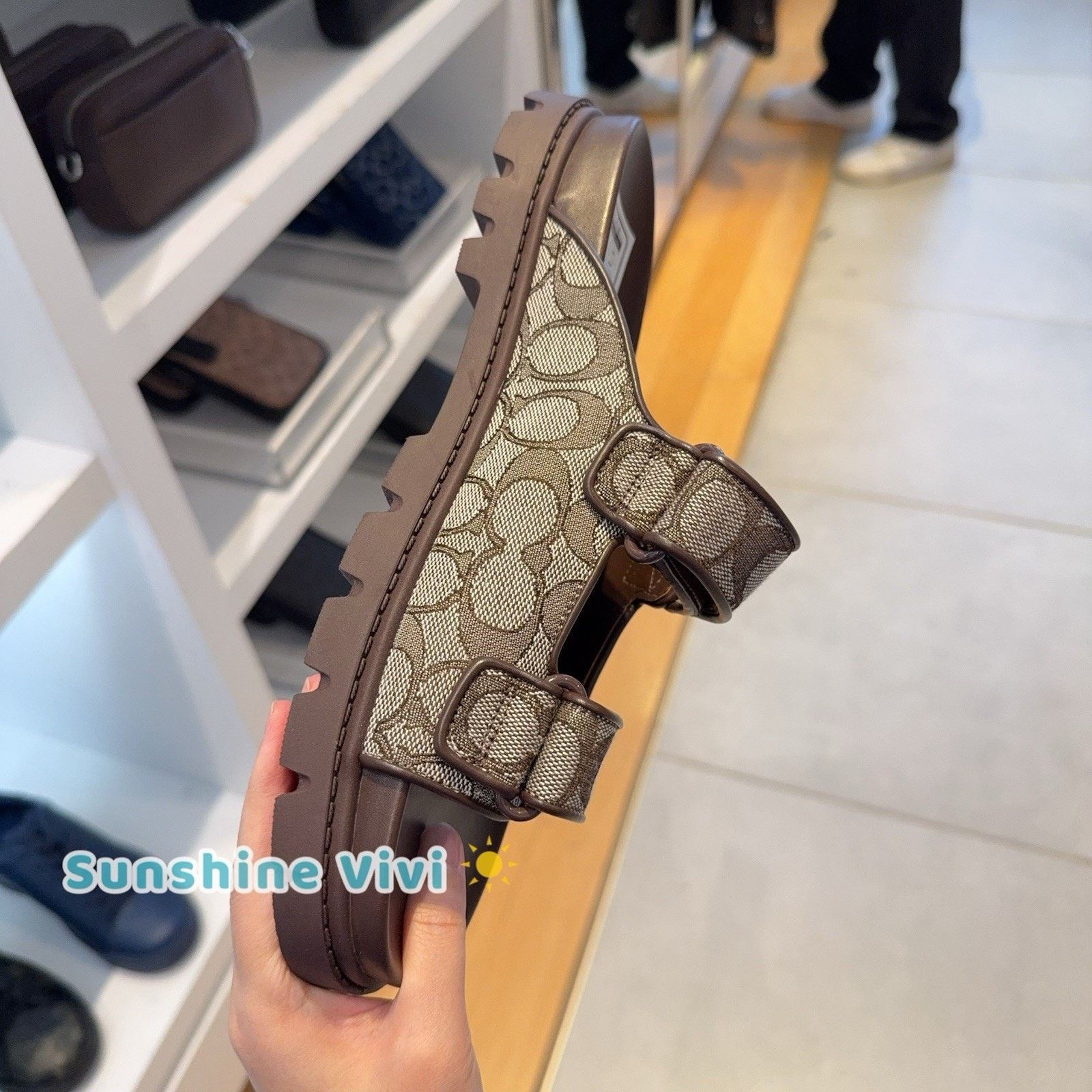 Coach NWT Coach Men's Double Banded SandalIn Oak/Maple CBZ83 us 9 Size US 9 / IT 39 - 4 Thumbnail