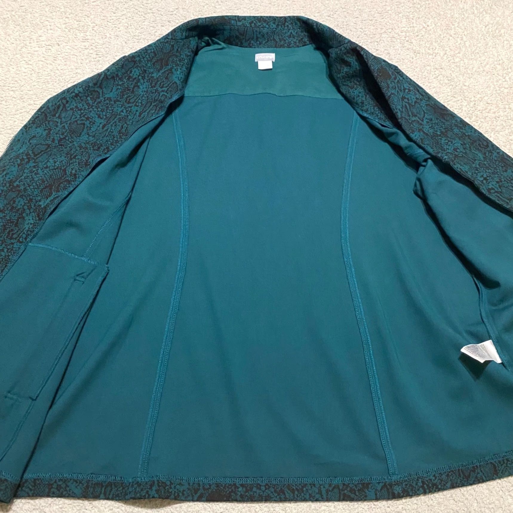 Vintage Chico's Jacket Womens Plus 22 Green Snake Print Full Zip Long Sleeve Jacket Size 3XL / US 20-22 - 6 Thumbnail