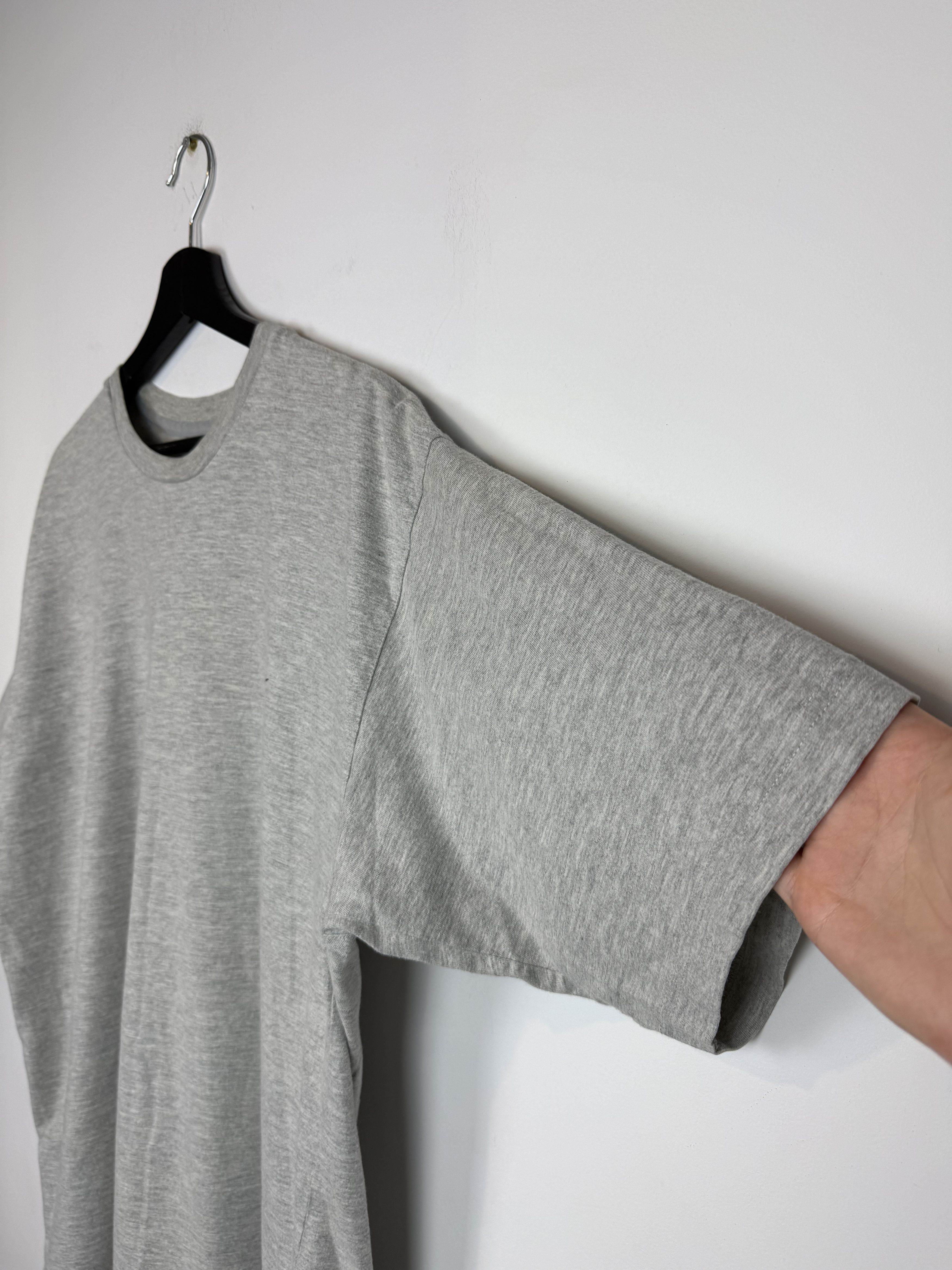 Nike Vintage 90s Nike Swoosh Logo T-shirt Grey Size XL Size US XL / EU 56 / 4 - 3 Thumbnail