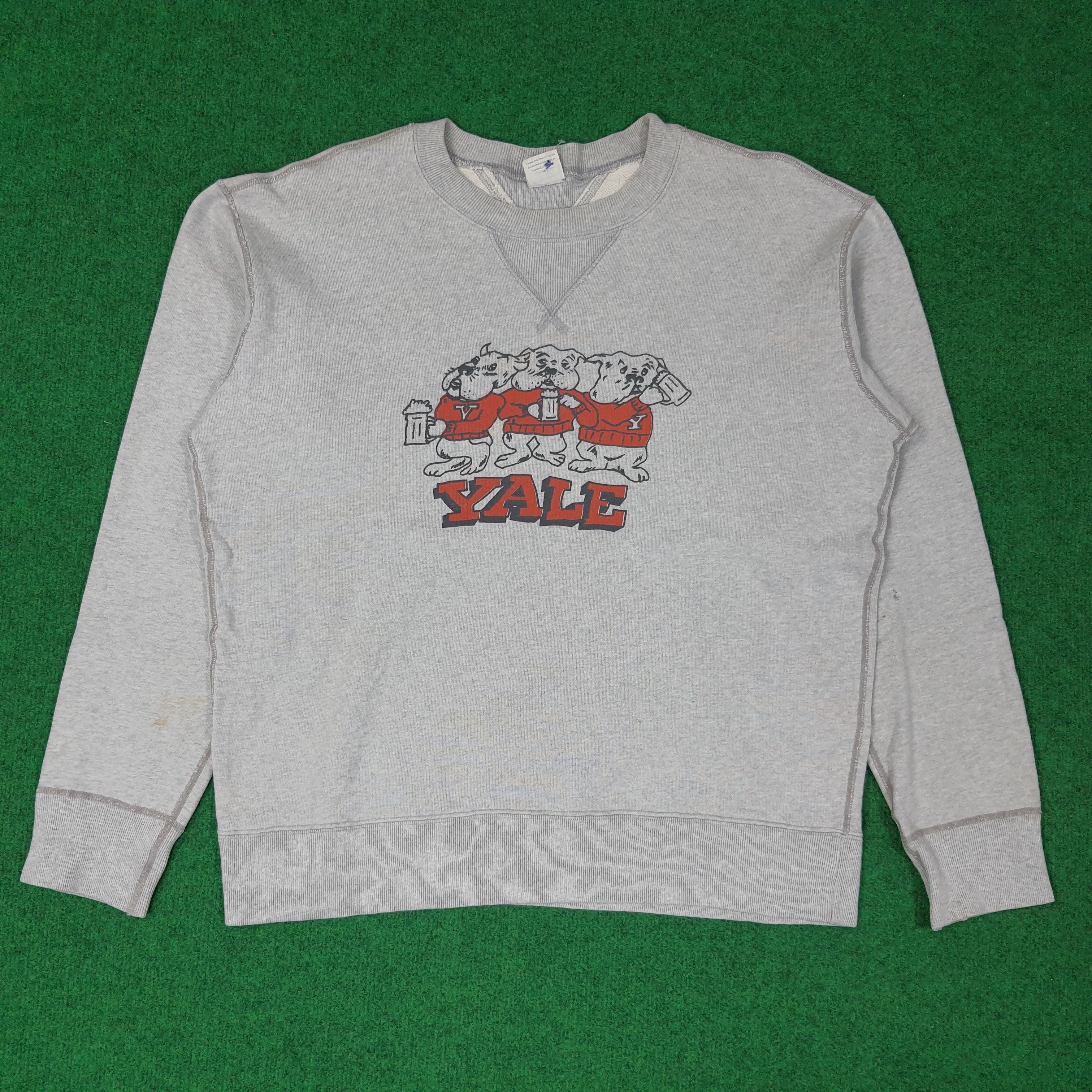 Vintage Vinatge YALE Sweatshirt C261N15 Size US L / EU 52-54 / 3 - 1 Thumbnail