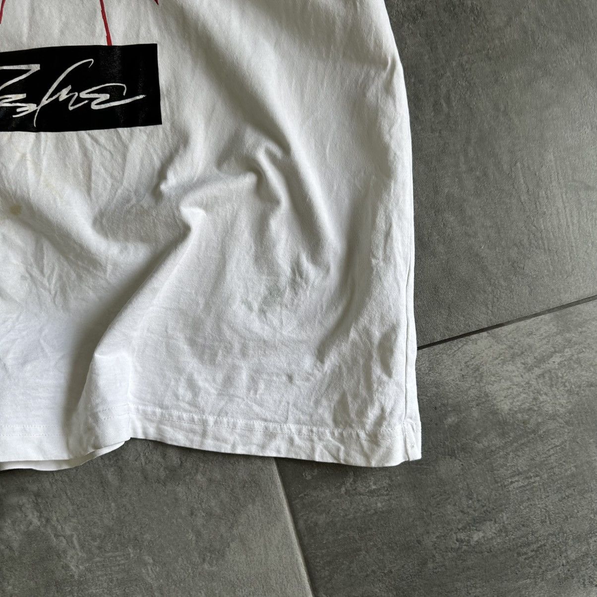 Uniqlo Vintage Future Laboratories & Uniqlo T-shirts Trashed Japan Size US M / EU 48-50 / 2 - 7 Thumbnail