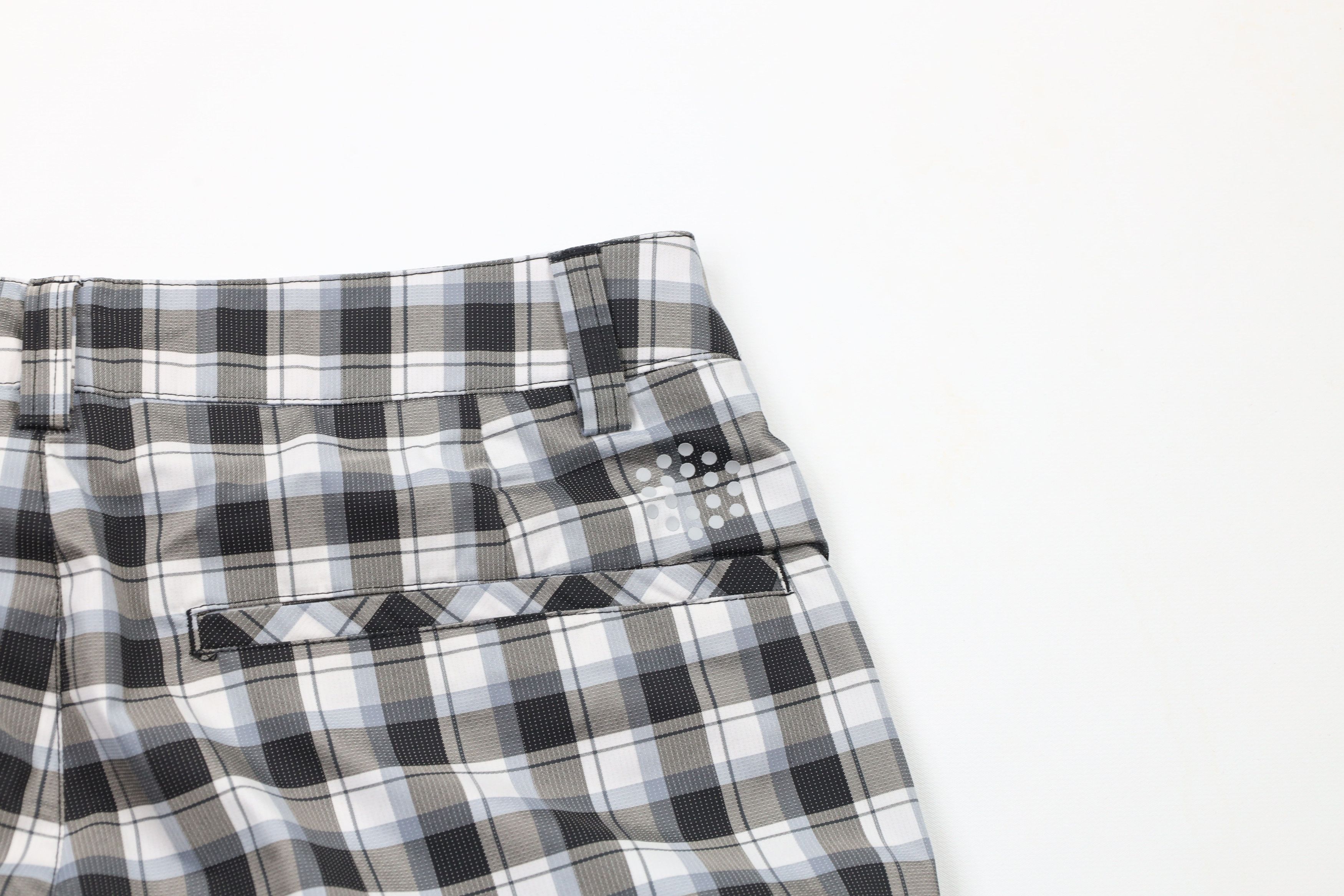 Puma × Vintage Puma Golf Cell Fowler Stretch Golfing Chino Shorts Plaid Size US 30 / EU 46 - 11 Thumbnail