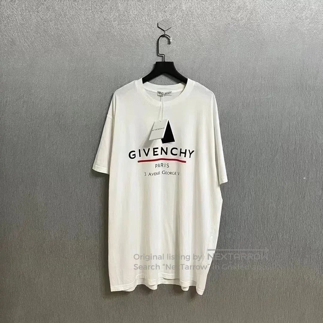 Givenchy givenchy logo oversized short sleeve t-shirt. Size US XL / EU 56 / 4 - 1 Thumbnail