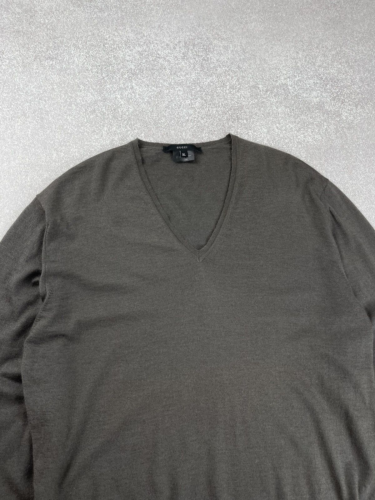Gucci Gucci Cashmere/Silk V-Neck Knit Sweater Men’s Size XL Size US XL / EU 56 / 4 - 4 Thumbnail