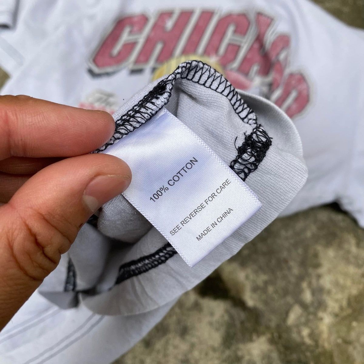 NBA RARE ‼️ Chicago Bulls Size US M / EU 48-50 / 2 - 5 Thumbnail