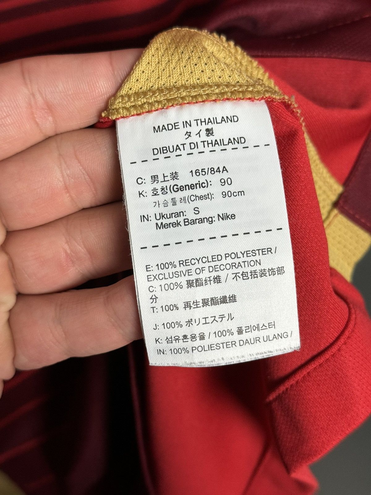 Nike Guangzhou Evergrande 16/17 Home Football Soccer Jersey Shirt Size US S / EU 44-46 / 1 - 8 Thumbnail