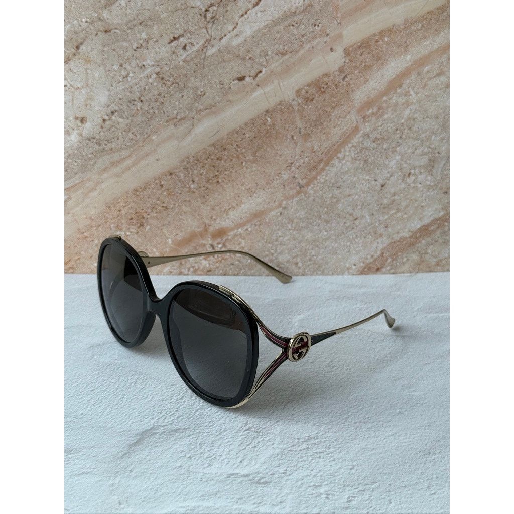 Gucci NEW Gucci GG0226SK Black Oval Oversized Sunglasses Size ONE SIZE - 4 Thumbnail