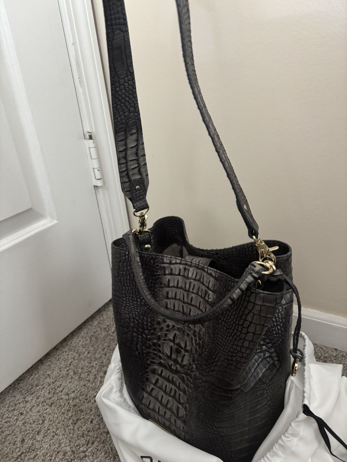 BRAHMIN Brahmin alligator skin bucket bag Size ONE SIZE - 3 Thumbnail